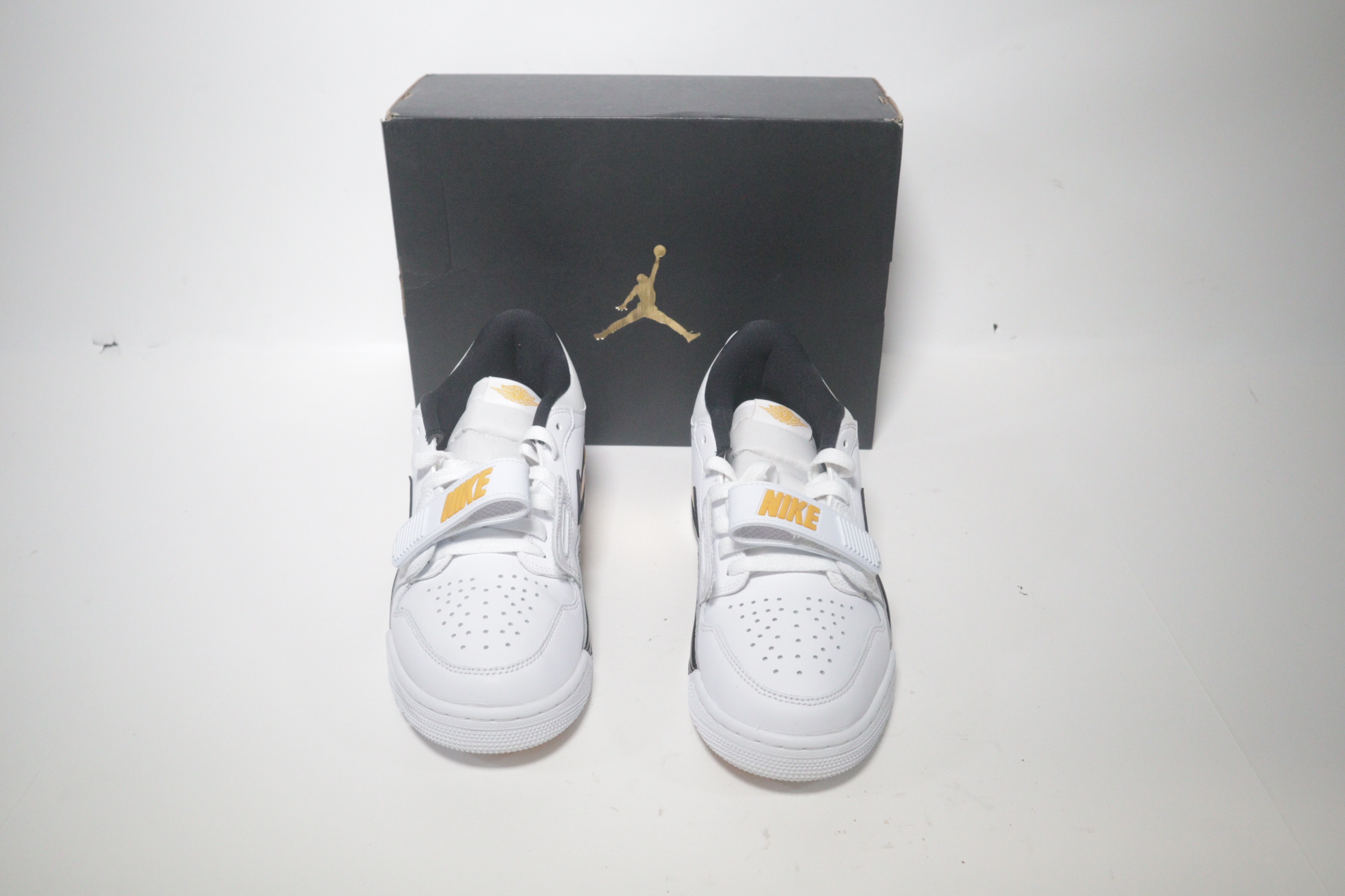 Nike Air Jordan Legacy 312 Low CD7069 107 Wht/Blk/Yellow 