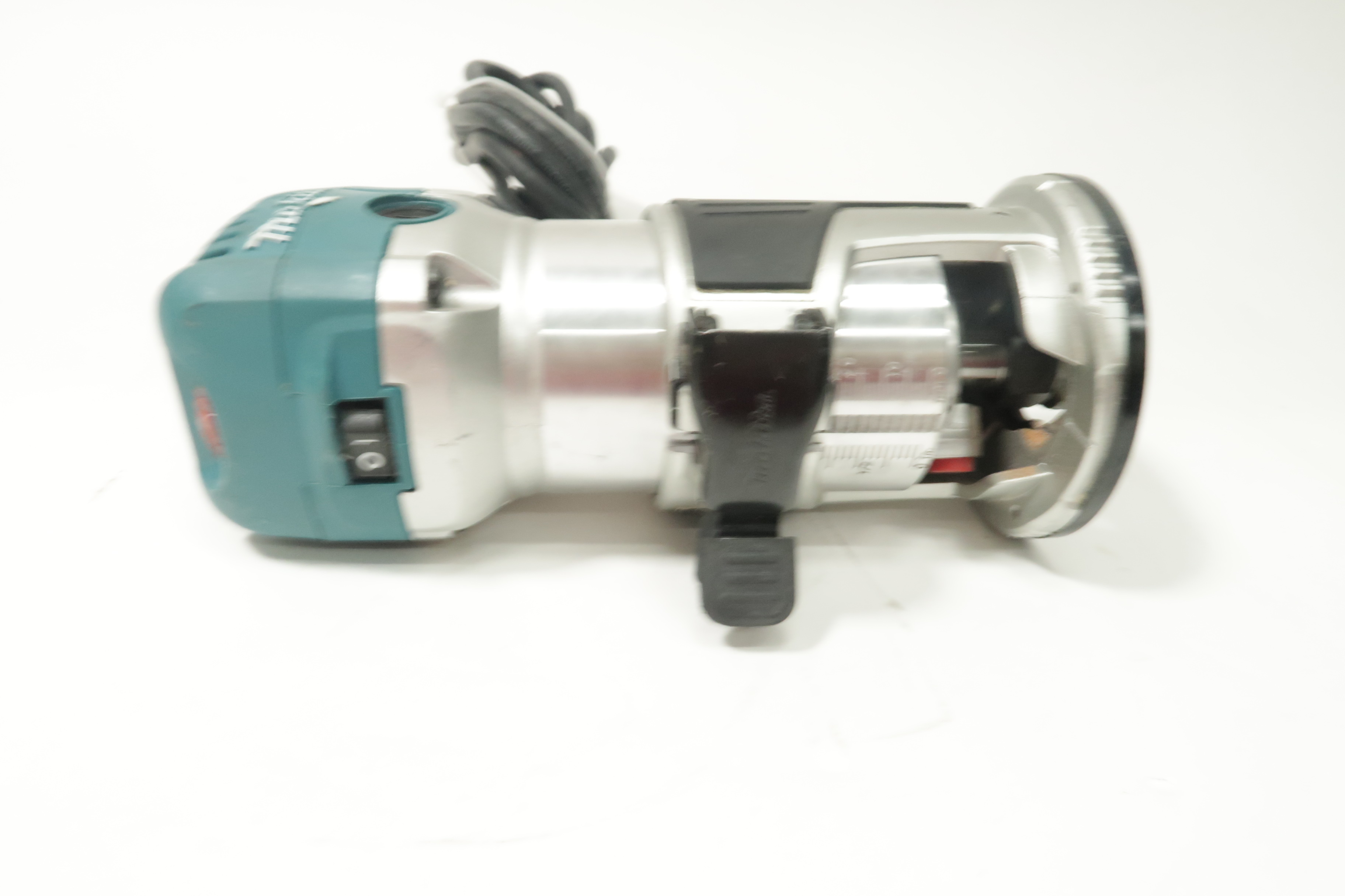 Makita RT0701C 1-1/4 HP Compact Router