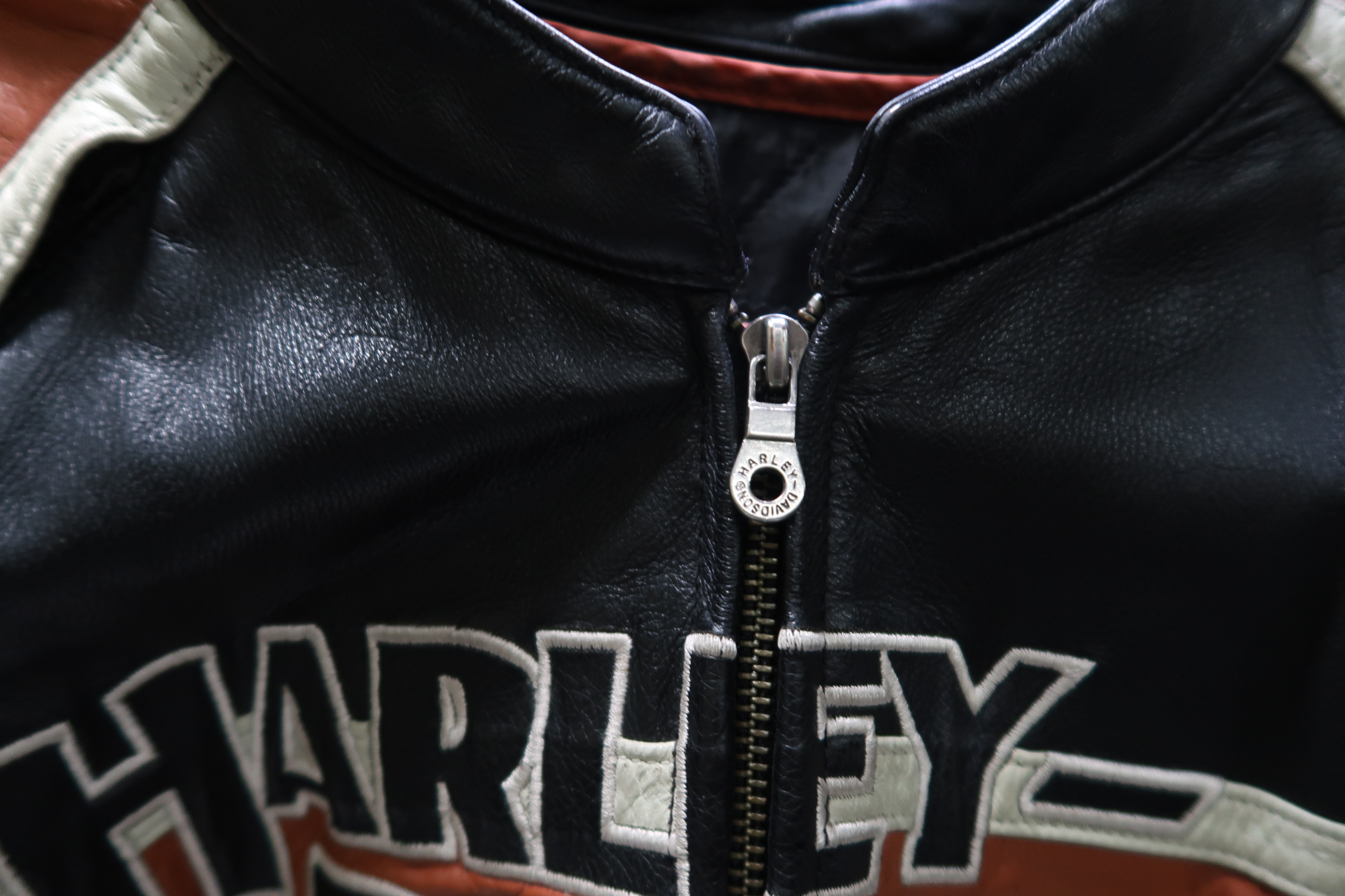 Harley Davidson Men's Large Leather Cruiser Jacket 3947