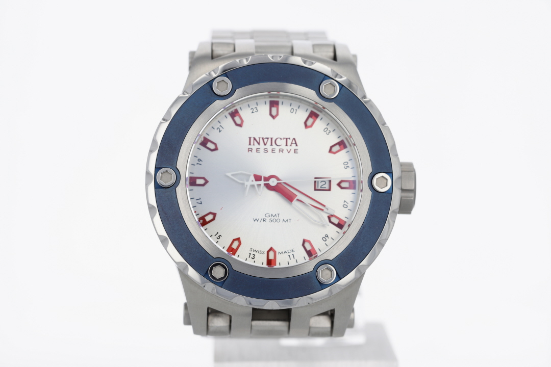 Invicta Puppy Reserve Specialty Edition Silver Dial Stainless Steel Men s Watch