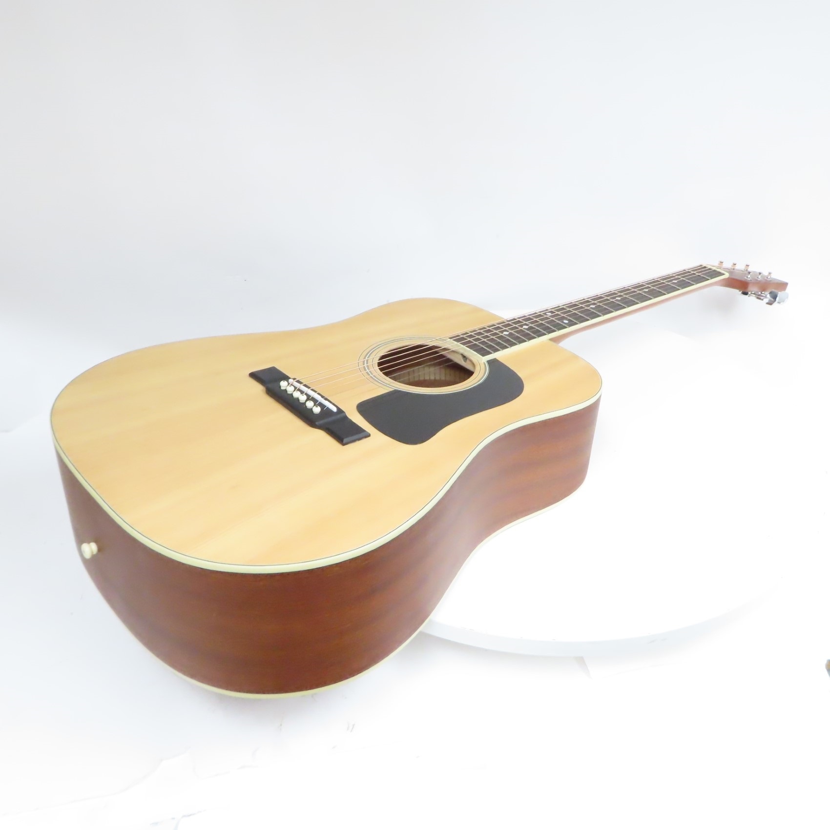 Washburn WD-8K 6-String Right-Hand Dreadnought Acoustic Guitar - Natural