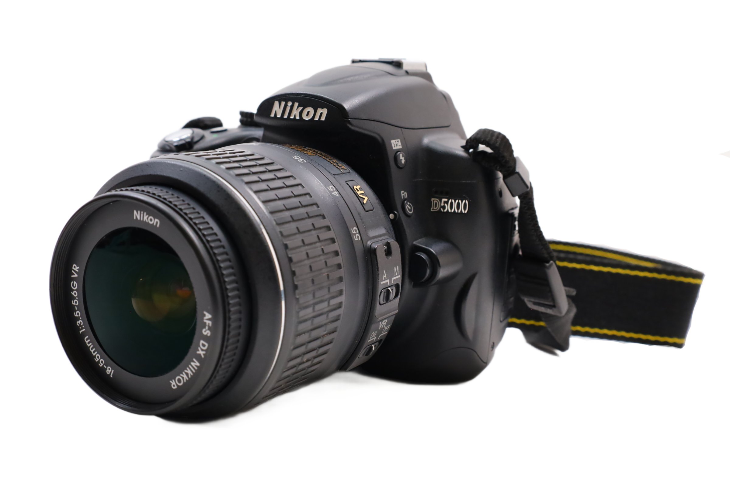 Nikon D5000 25452 Vari-Angle Display Digital SLR