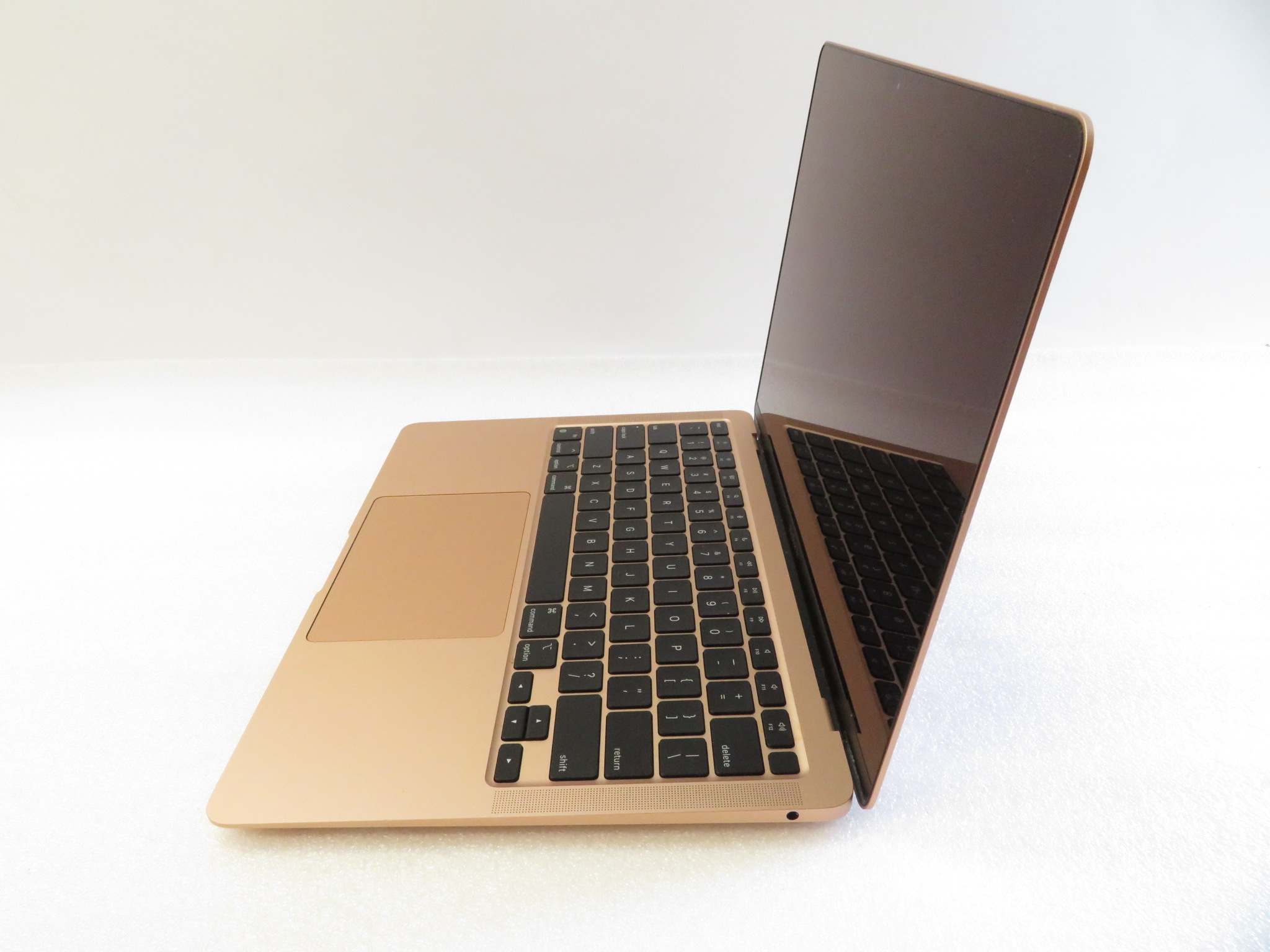 MacBookAir 2020 MGN63J/A Apple アップル MacBook Air (M1, 2020) - Technical Specifications - Apple Support