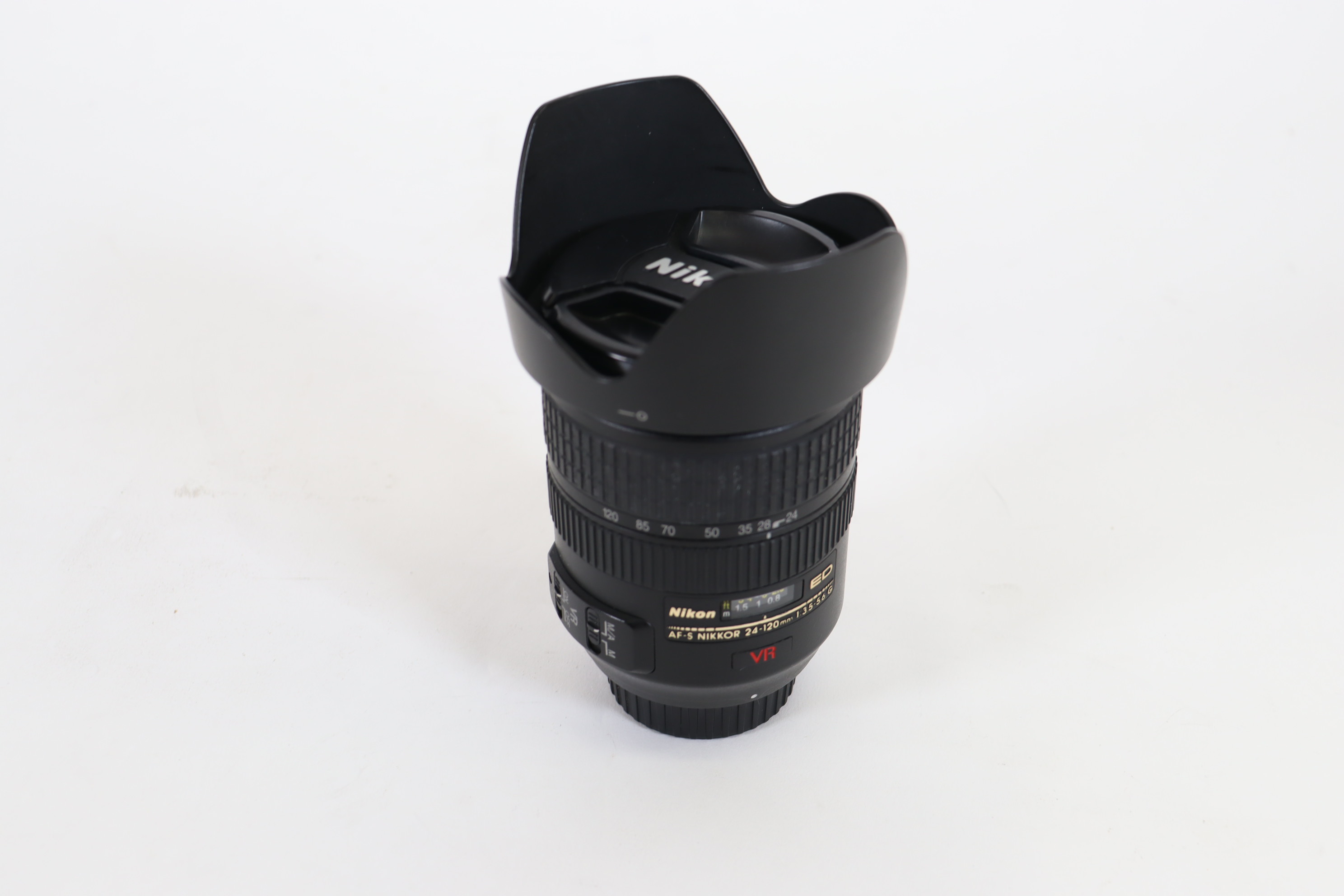 Objectifs Nikon NIKKOR AF-S 24-120 mm pour appareil