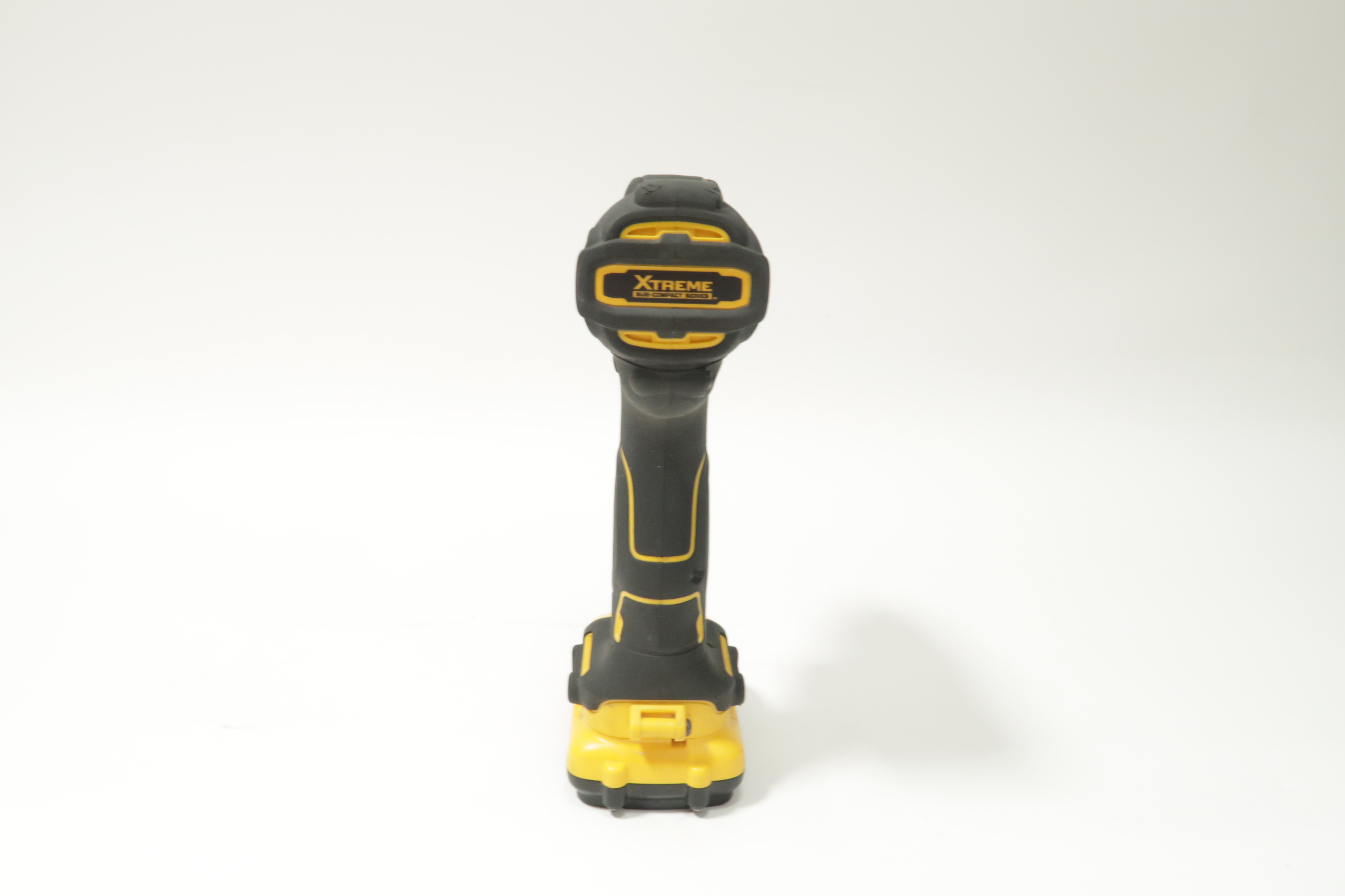 DeWalt DCF801F2R XTREME 12V MAX 1/4 Impact Driver Kit (Certified Refurbished) With Battery