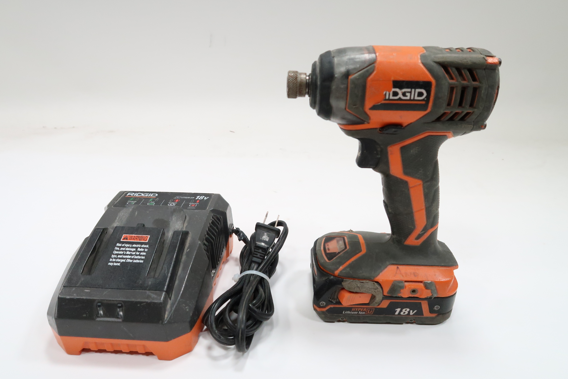 Ridgid R86002 18V 1/4 in. Impact Driver 1369