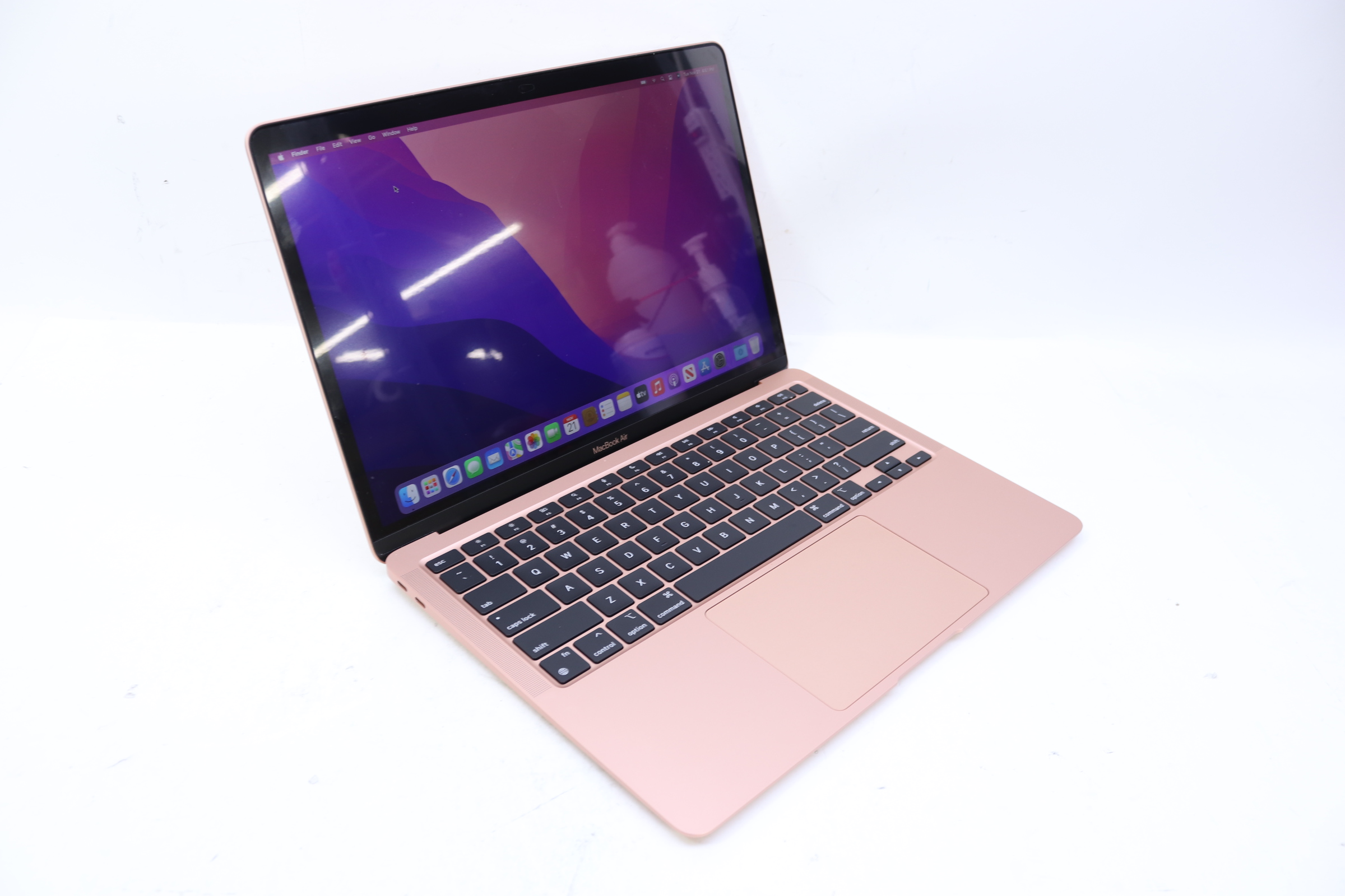 Apple MacBook Air (2020) MGN73LL/A M1 3.2GHz 8GB Unified RAM 512GB