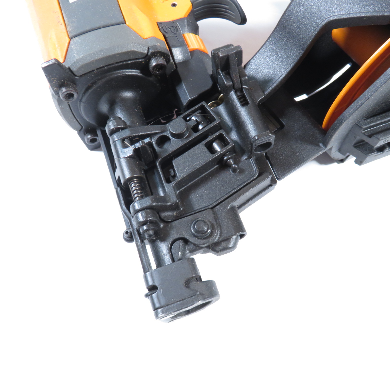 RIDGID R175RNF Pneumatic 15Degree Straight Drive 13/4 in. Coil