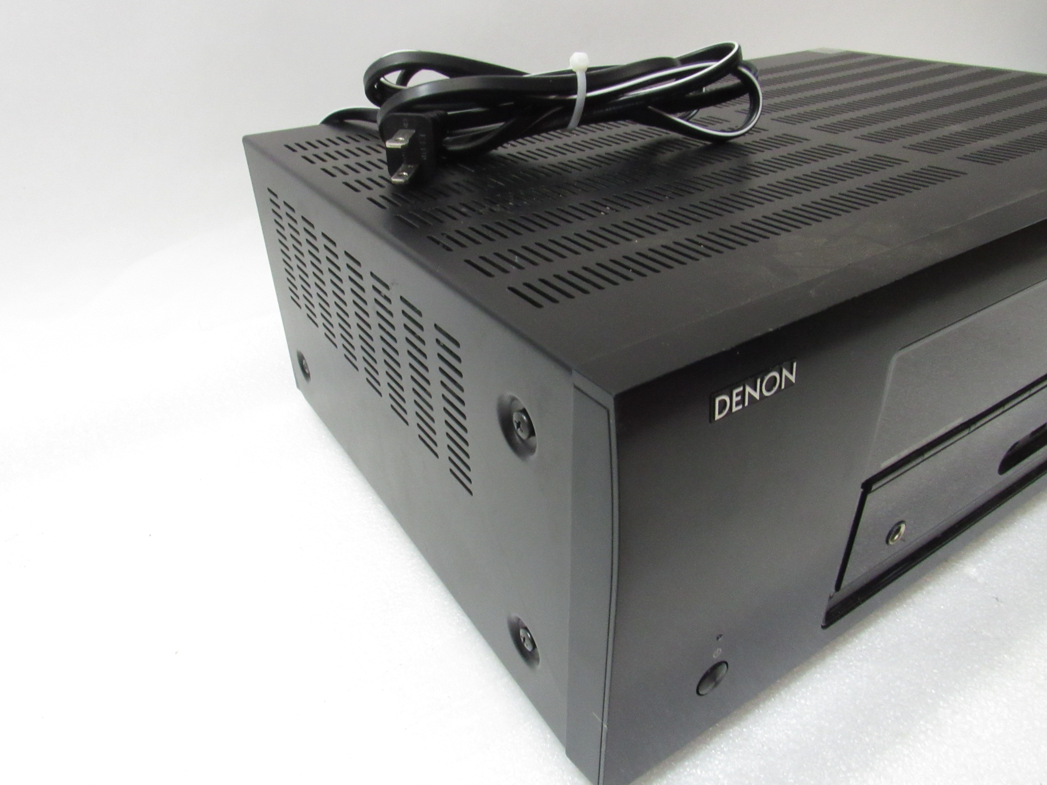 Denon AVR1913 7.1 Channel 3D Pass Through Home Theater Receiver