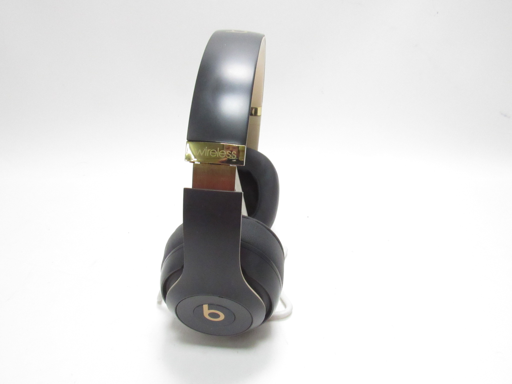 Beats Studio3 Wireless Beats Headphones Black And Gold Beats