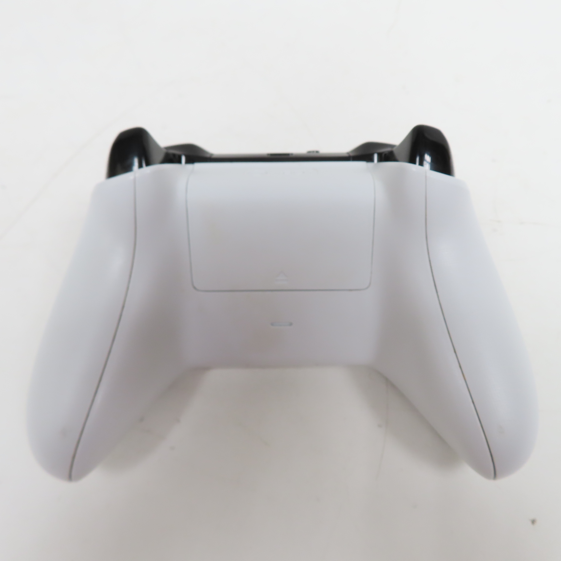 Microsoft 1708 Wireless Controller for Xbox One/PC - White (3176)