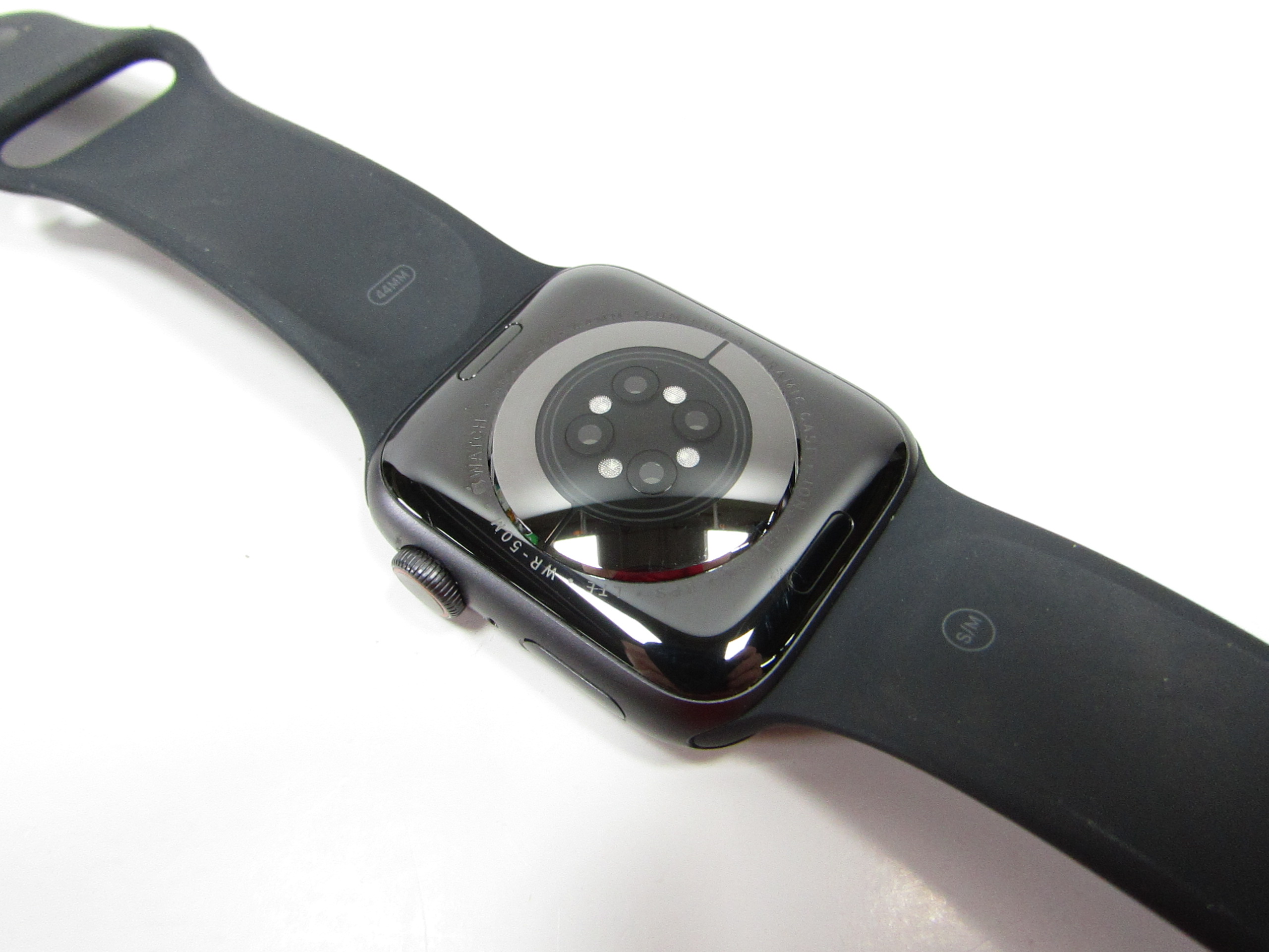 Apple Watch Series 6 A2294 44mm Black Aluminum Case GPS LTE Smartwatch 0142