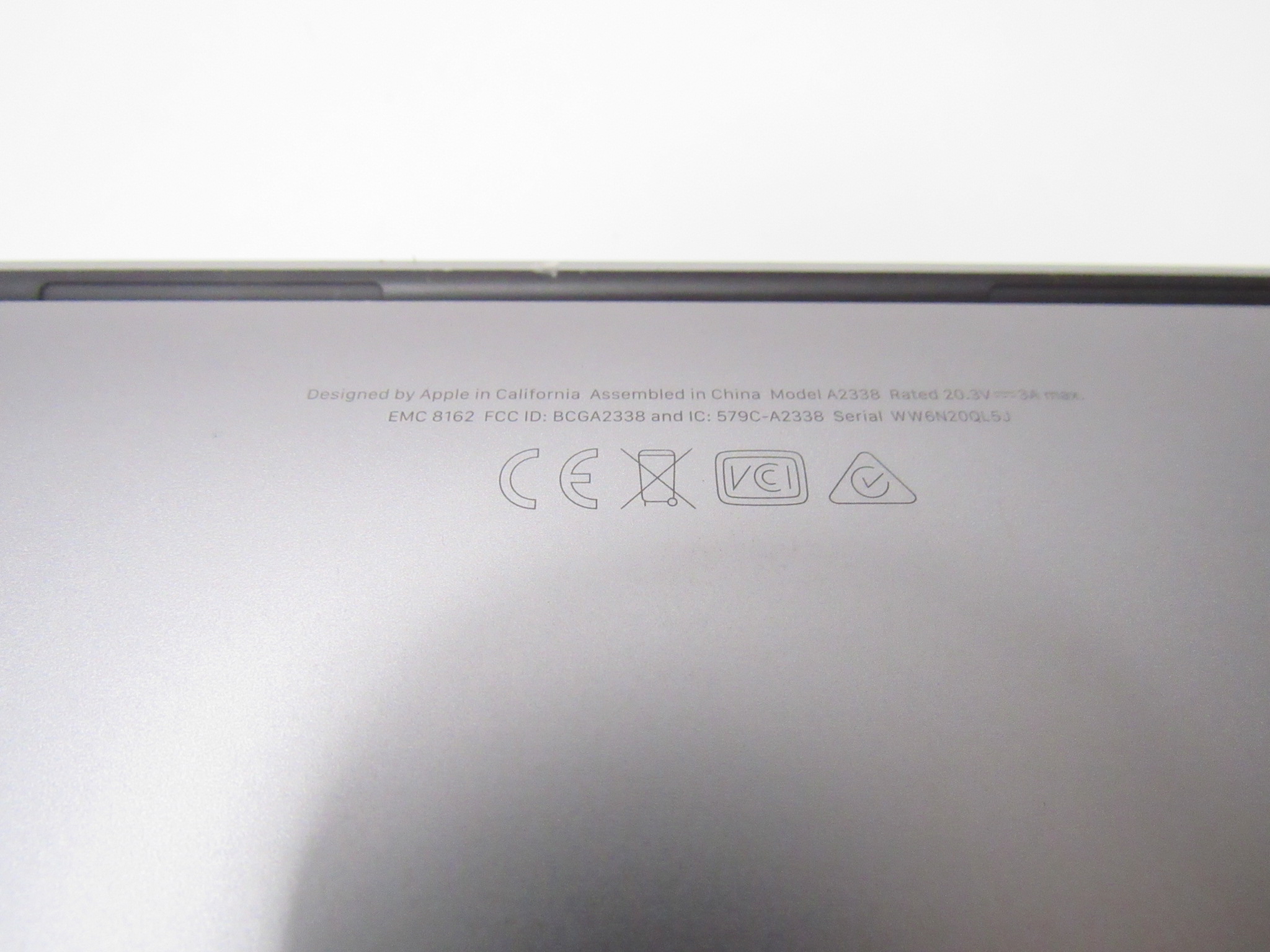 Apple MacBook Pro (2022) MNEH3LL/A M2 (10C GPU) 3.49Ghz 8GB RAM 256GB ...