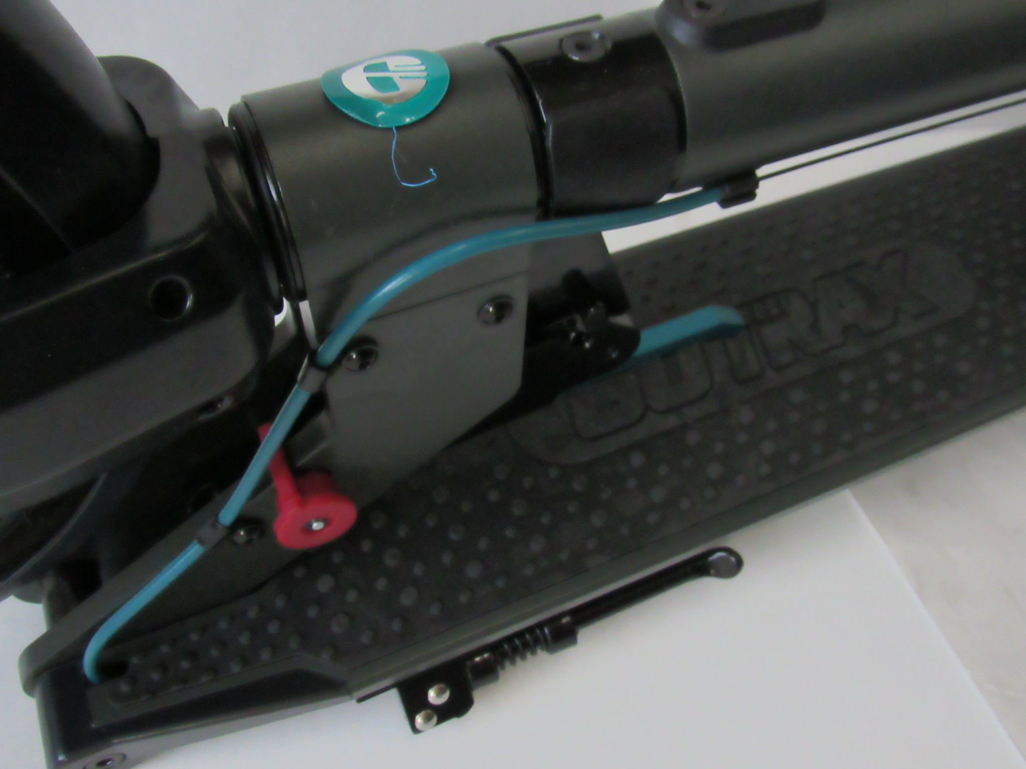 Go Trax Rival GTRIVAL Black 8.5" Folding Electric Scooter Local Pickup