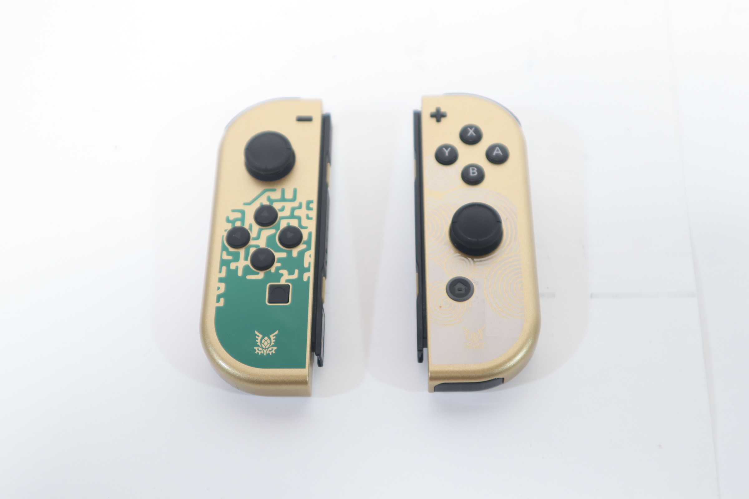 Nintendo Switch OLED HEG-001 Tears of the Kingdom 64GB Video