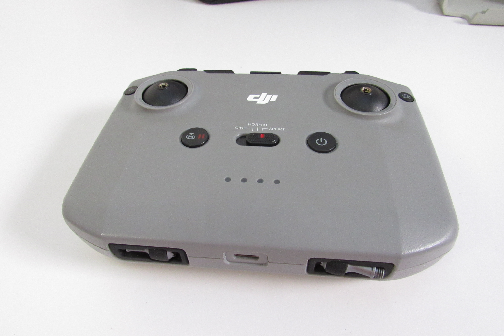 DJI Mini 2 MT2PD Quadcopter 4K Camera Drone & Controller Kit - See ...