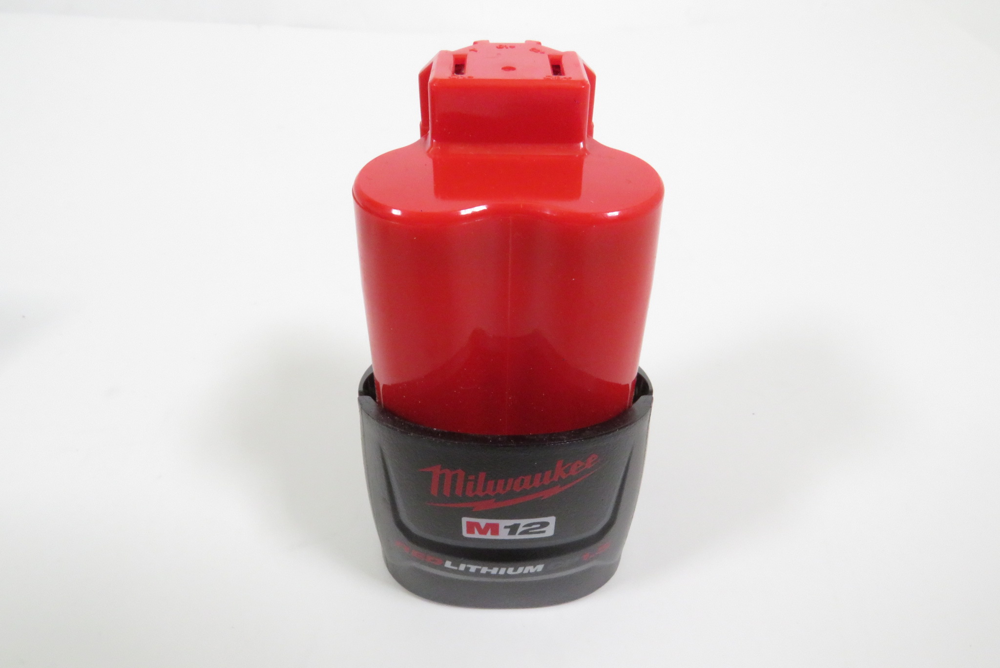 Milwaukee 246220 M12 12Volt LithiumIon Cordless 1/4 in. Hex Impact