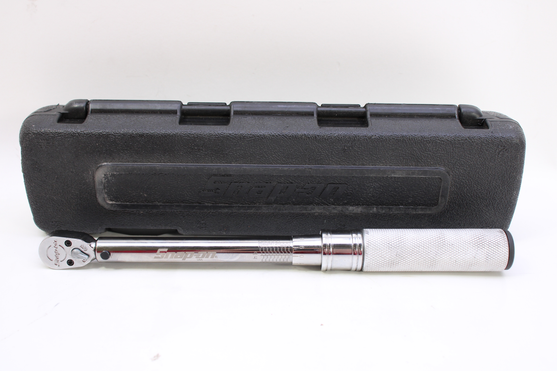 HORUSDY 3/8-Inch Drive Click Torque Wrench – 5-45 FT-LB / 6.8-61.5 N-M – Metric/Standard – REF81036