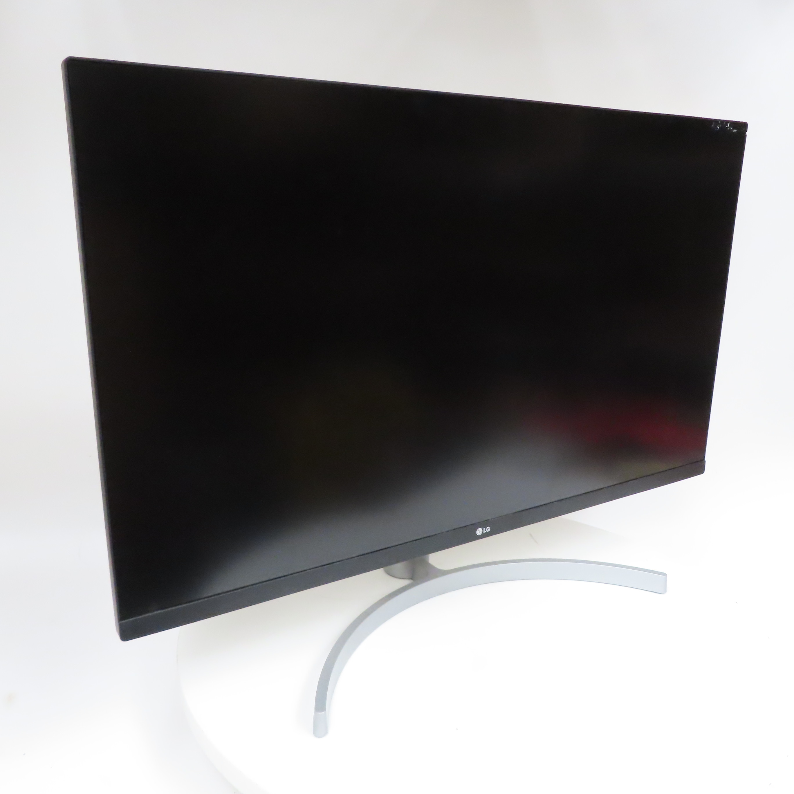 LG 32UN650 32'' UltraFine UHD 4K 60Hz IPS HDR Monitor (Local Pick-Up Only)
