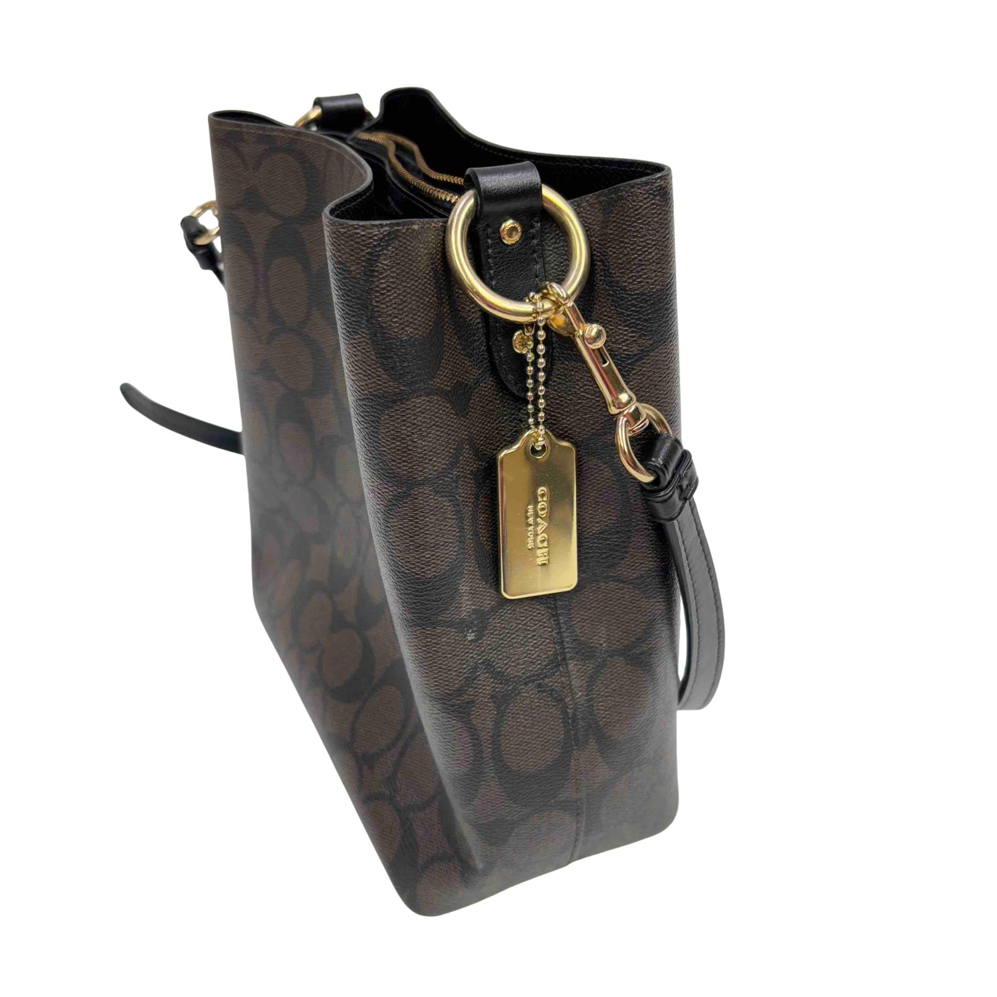 COACH 2312 Signature Small Town Bucket Bag