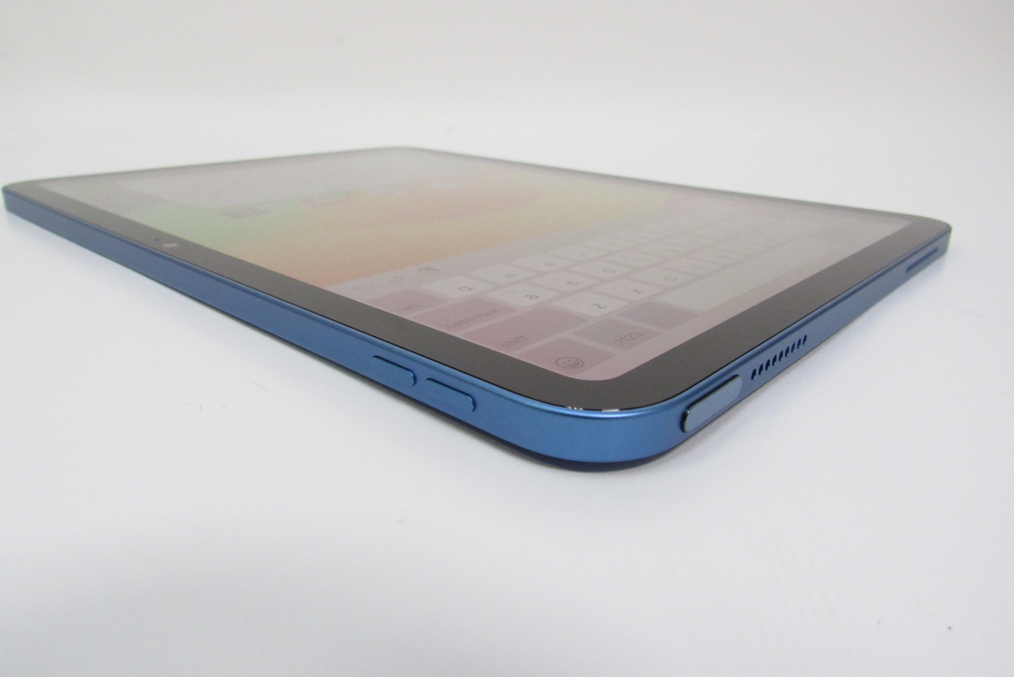 Apple iPad 10th Generation MPQ13LL/A 64GB 10.9'' Tablet - Blue