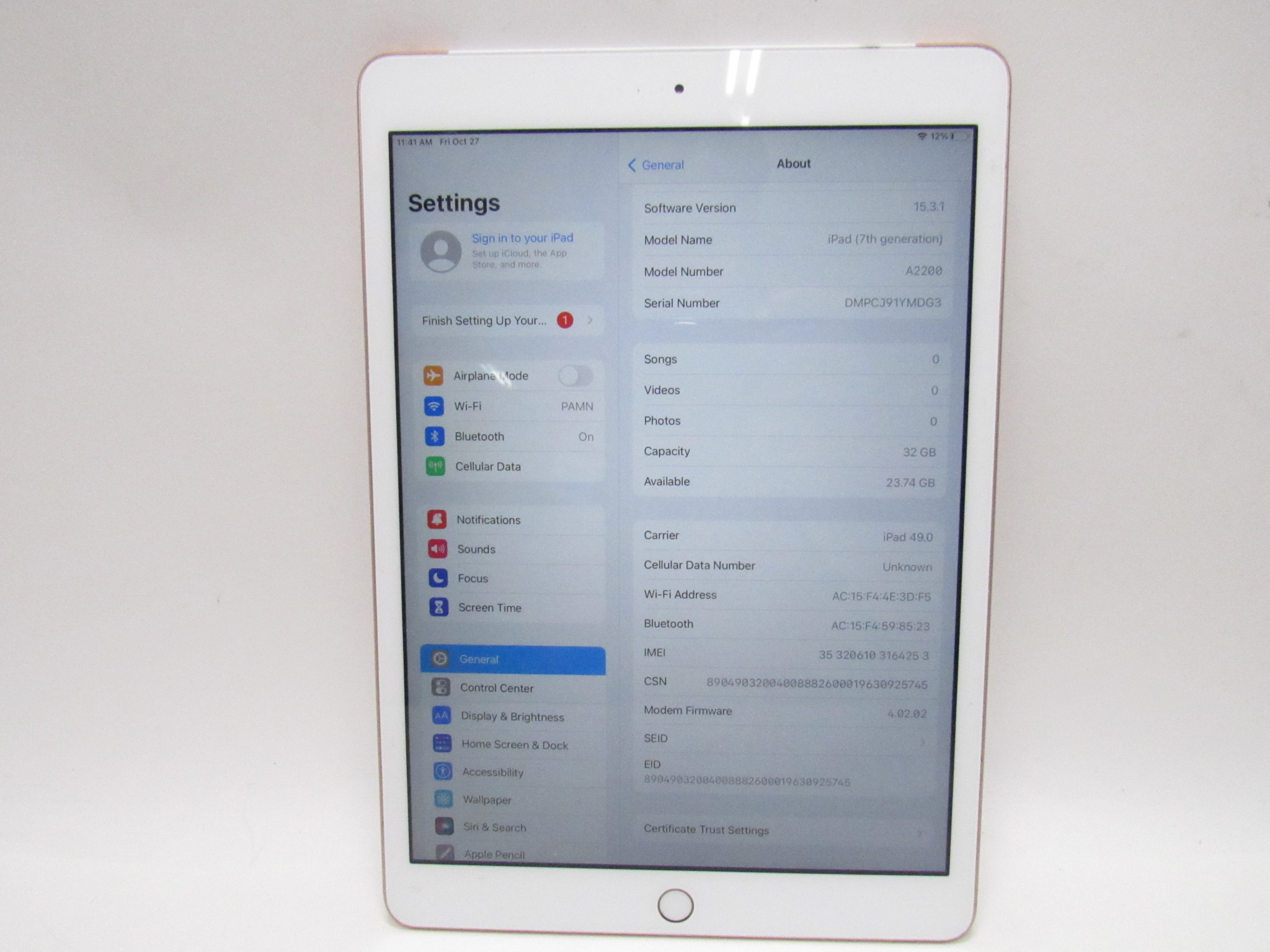 Apple iPad Air 2nd Generation 16GB in Rose sold Gold