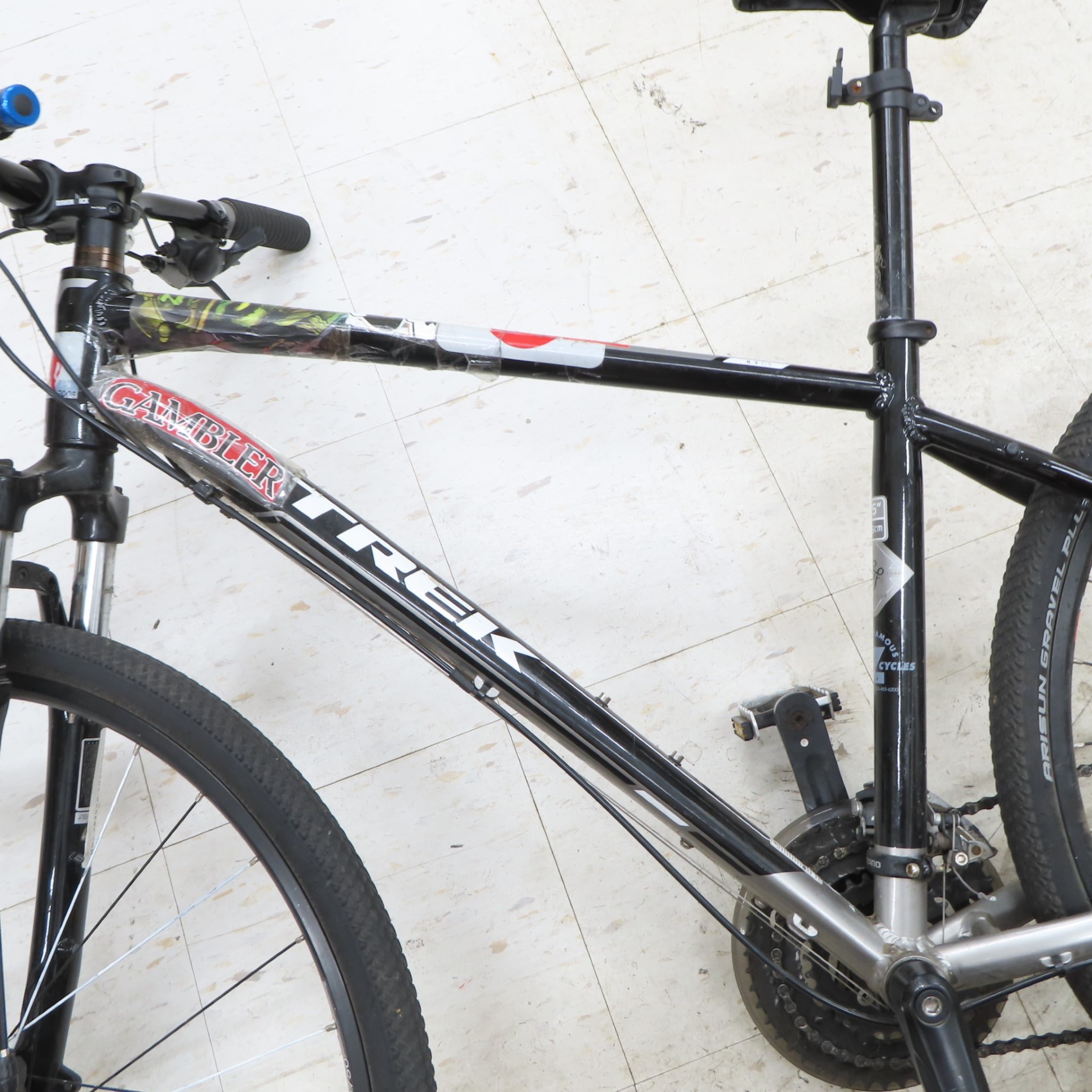 Trek 8.3 DS GT (2014) 28" Men's Mountain Bicycle (Local PickUp Only)