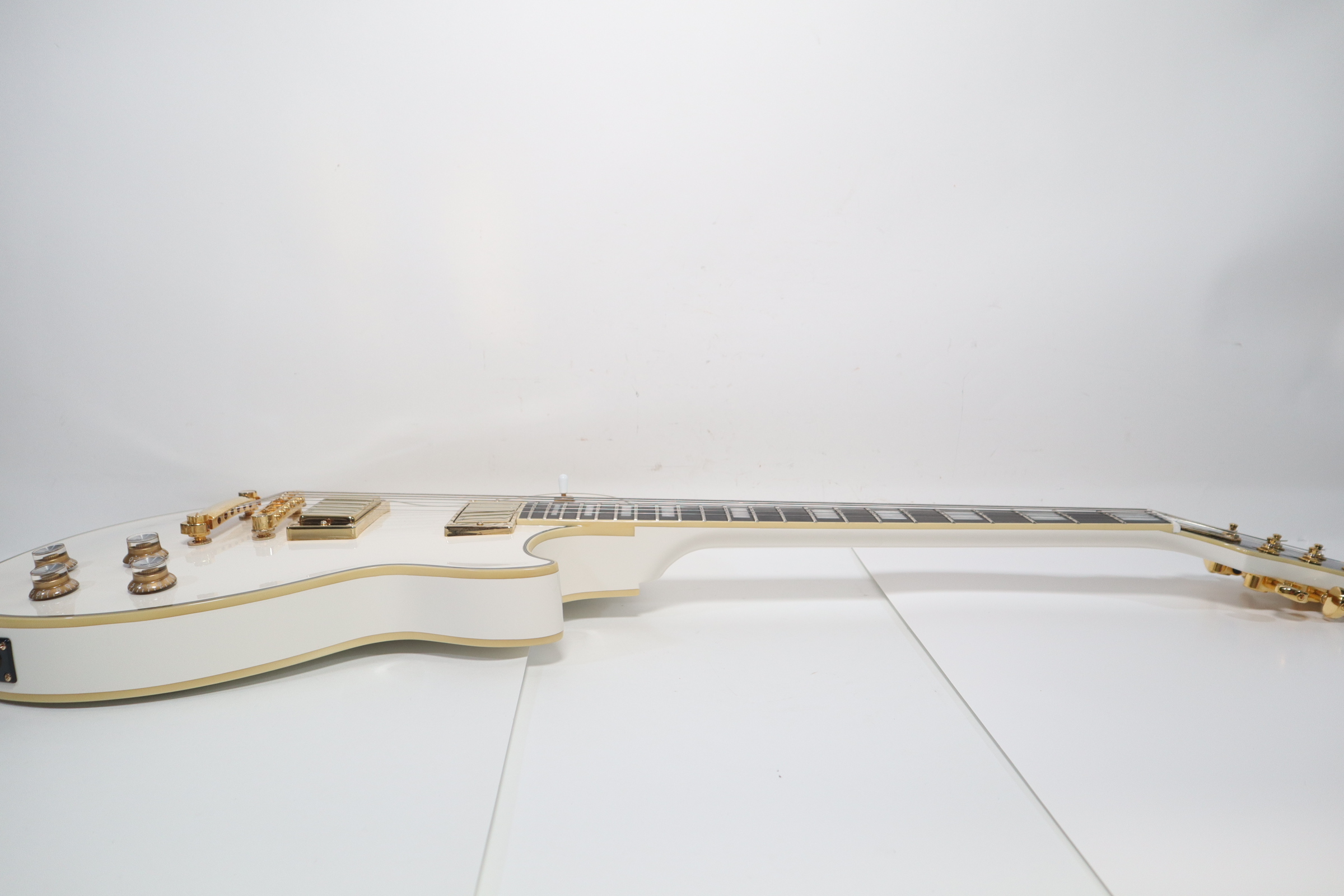 Epiphone Les Paul Custom Alpine White RH 6-String 22-Fret Electric