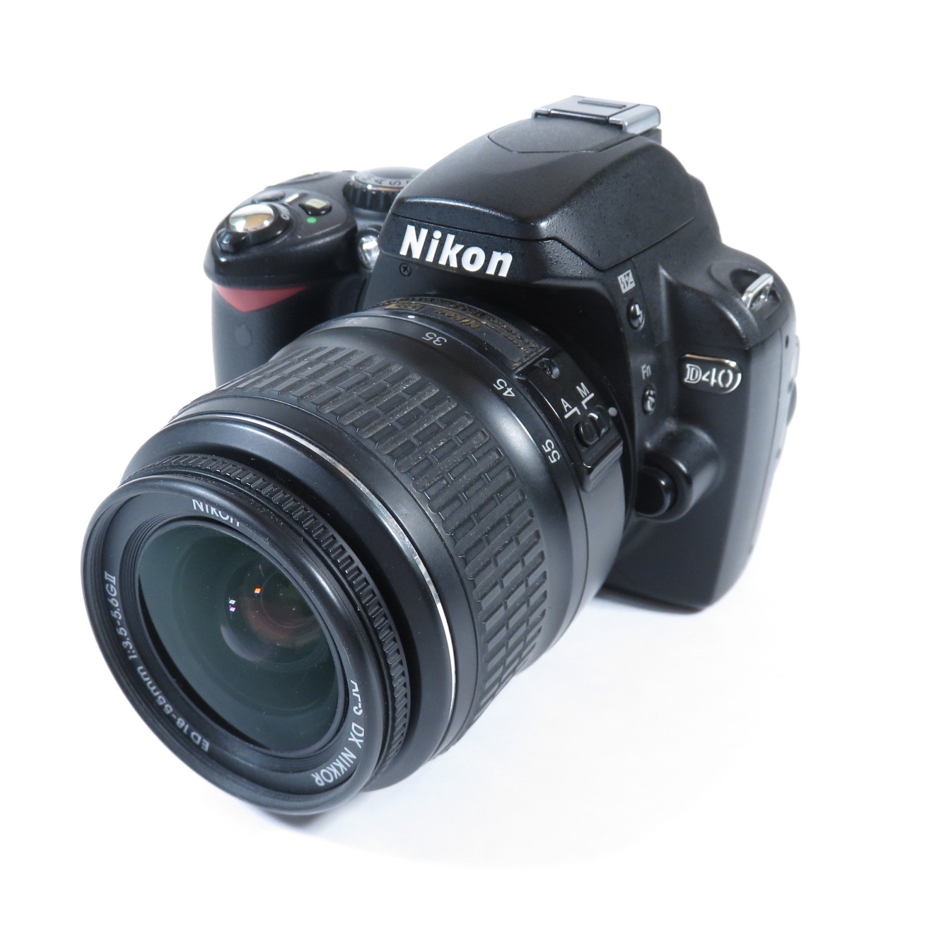 Nikon D40 6.1-Megapixel CCD 2.5-inch LCD Digital Single Lens Reflex Camera