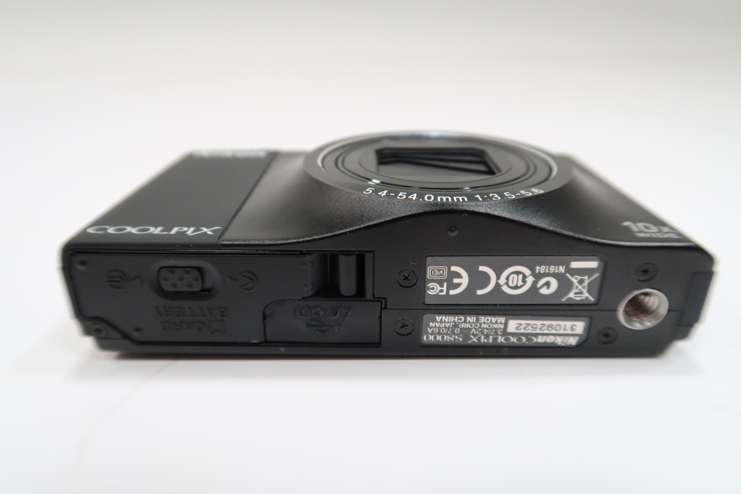 Nikon Coolpix S8000 14.2MP Digital Camera - Black 1103