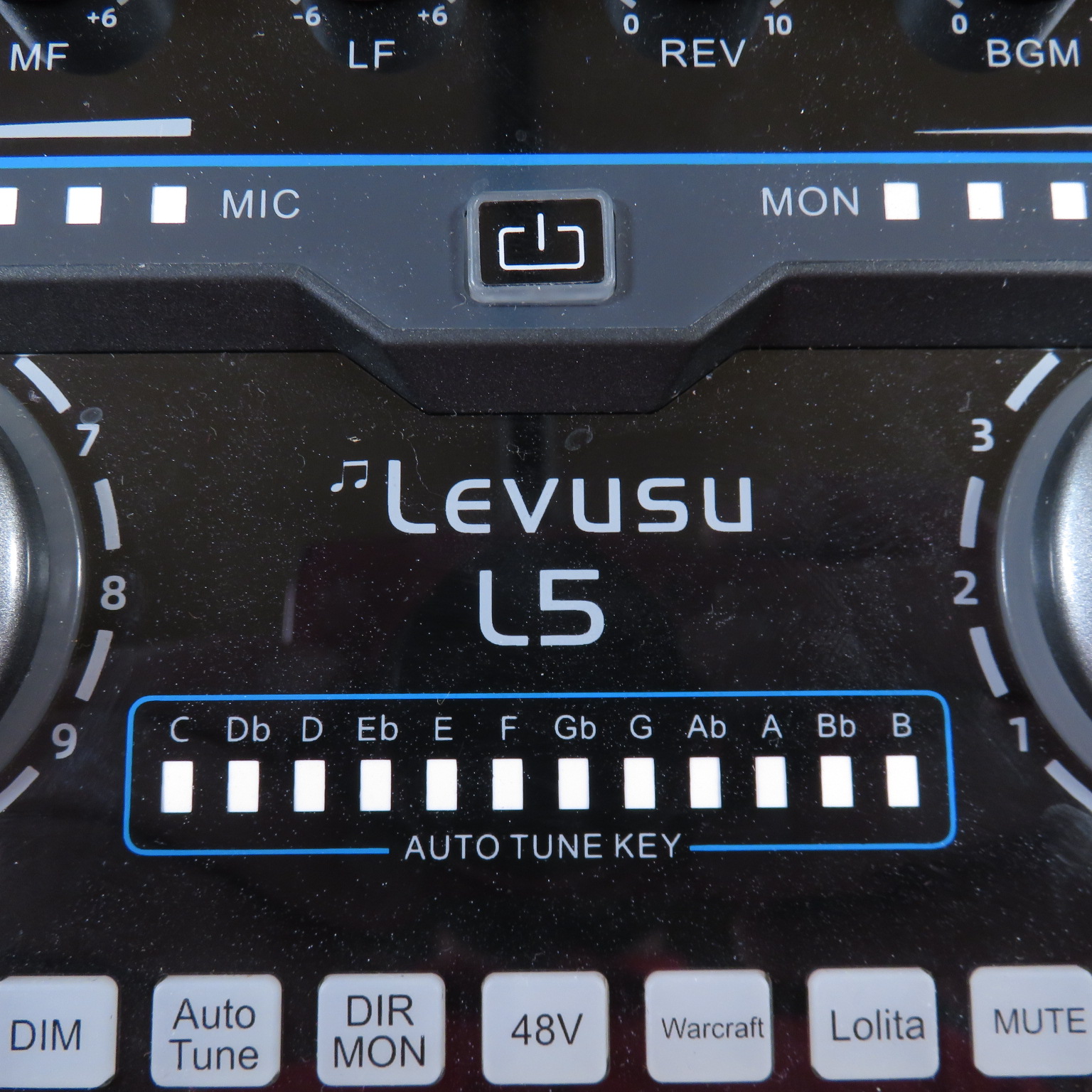 Levusu L5 USB Digital Plug and Play Live Streaming Audio Interface