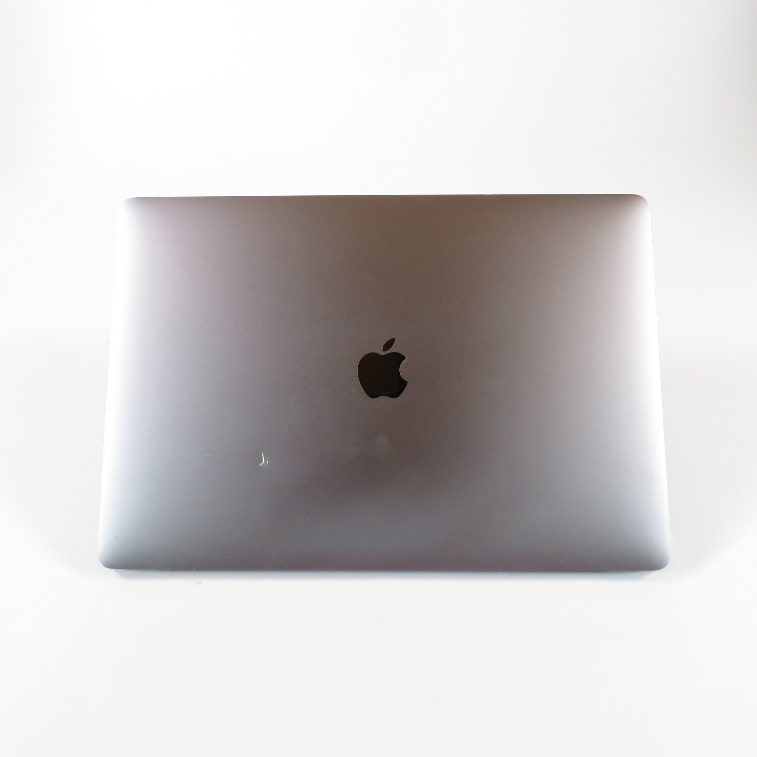 Apple MacBook Pro MR932LL/A i7-8750H Radeon Pro 555X 16GB RAM