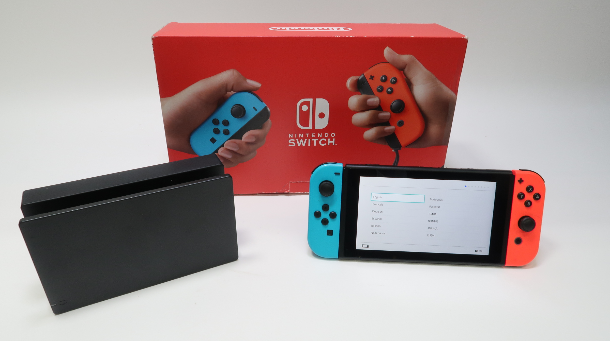 NINTENDO SWITCH store HANDHELD - HAC-001