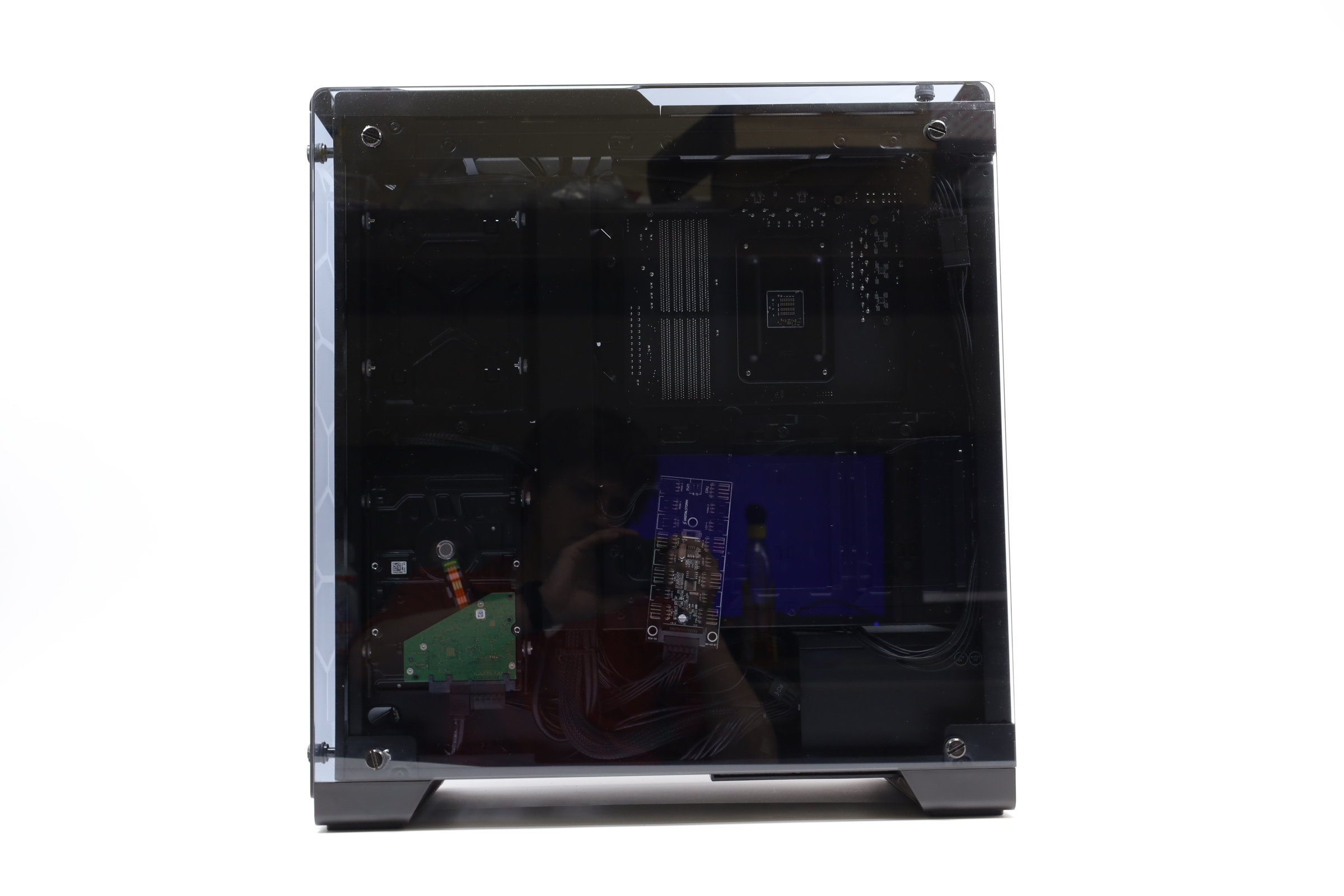 Digital Storm Lumos AMD Ryzen 7 3700x 3.6GHz GTX 1650 16GB RAM 500GB SSD 2TB HDD