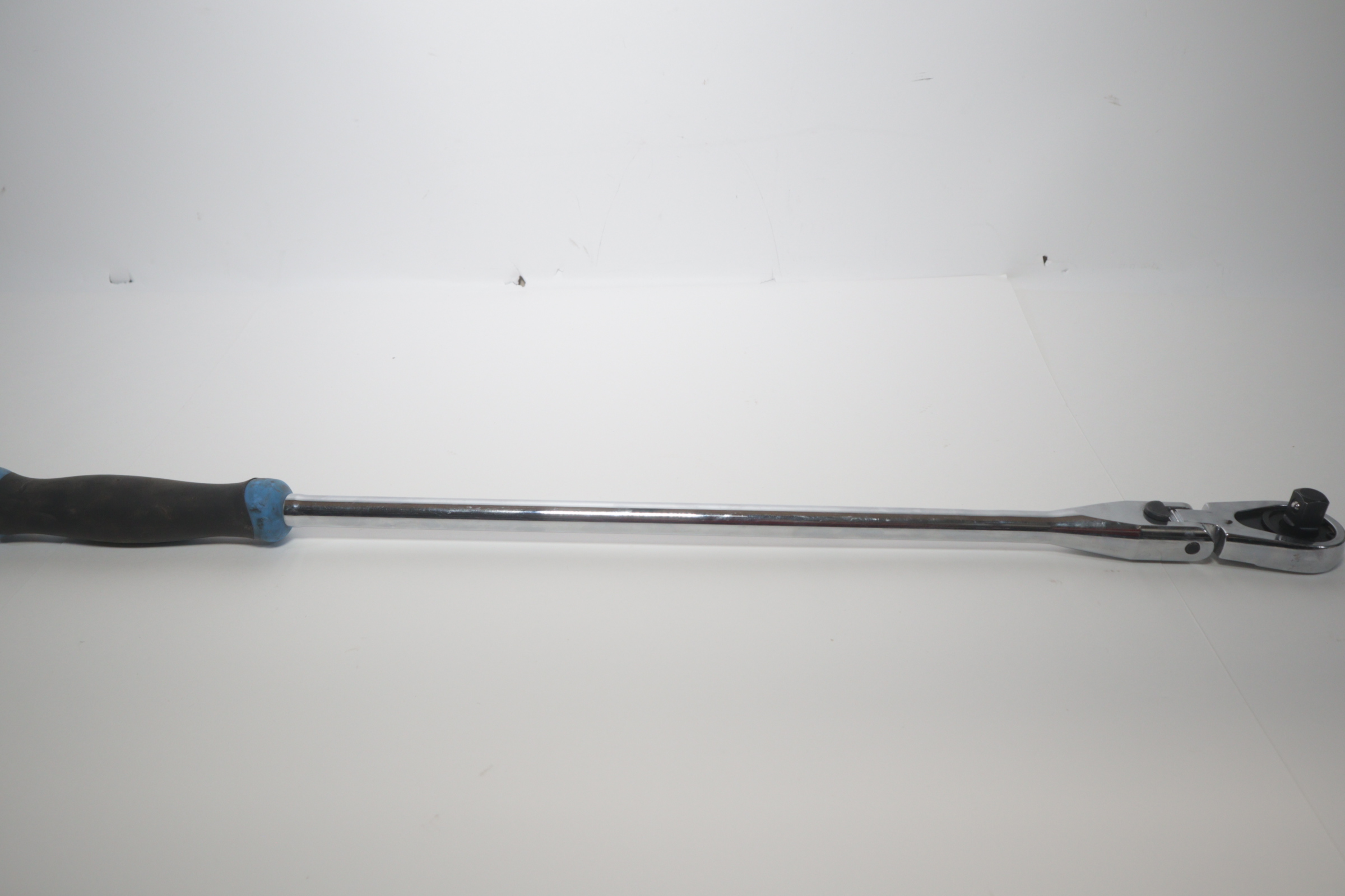 d5e102b2-4743-4176-b0bb-