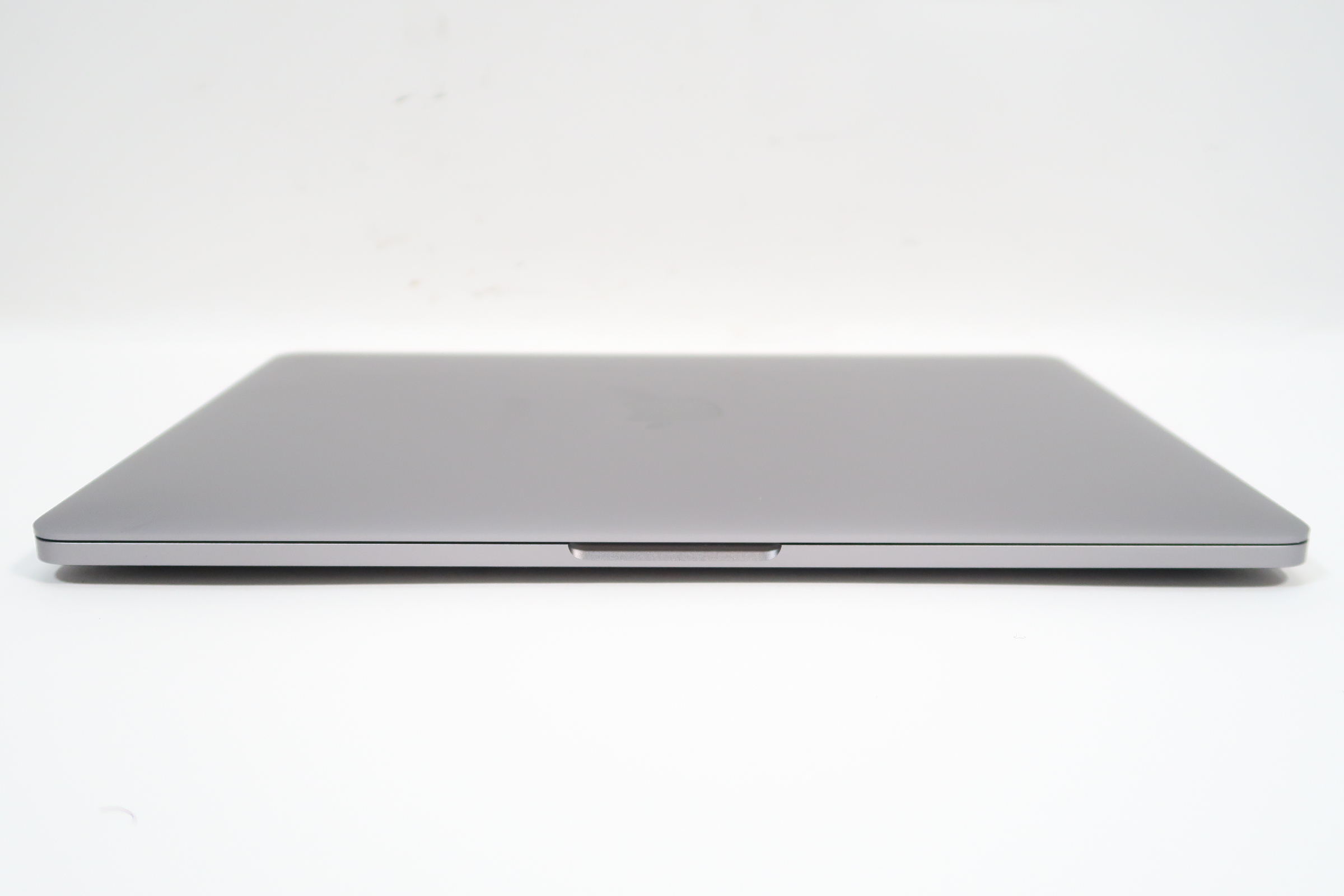 Apple MacBook Pro (2022) MNEJ3LL/A M2 8CPU/10GPU@3.49GHz 8GB RAM
