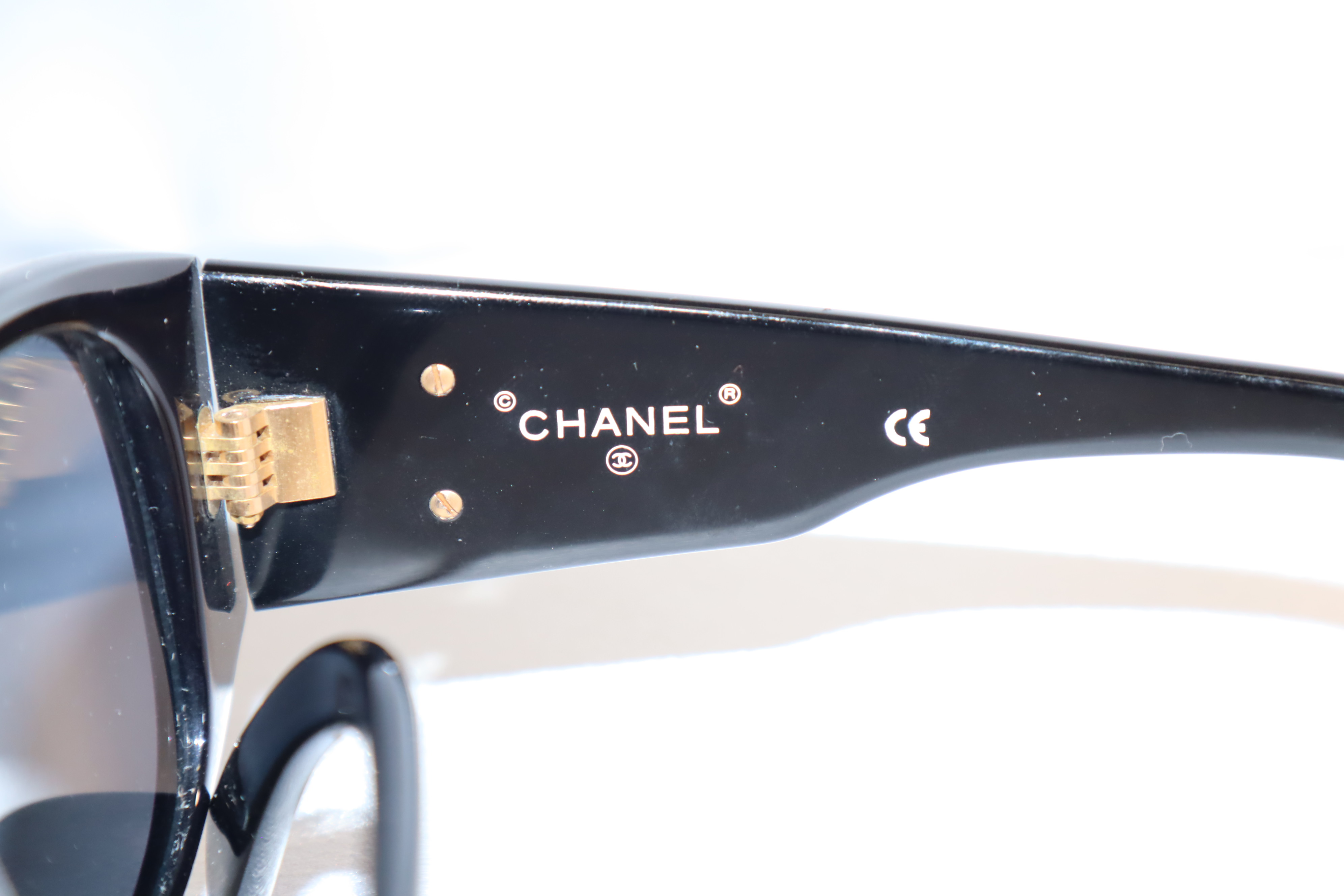 Women's CHANEL COCO Mark Synthetic Resin Black Sunglasses