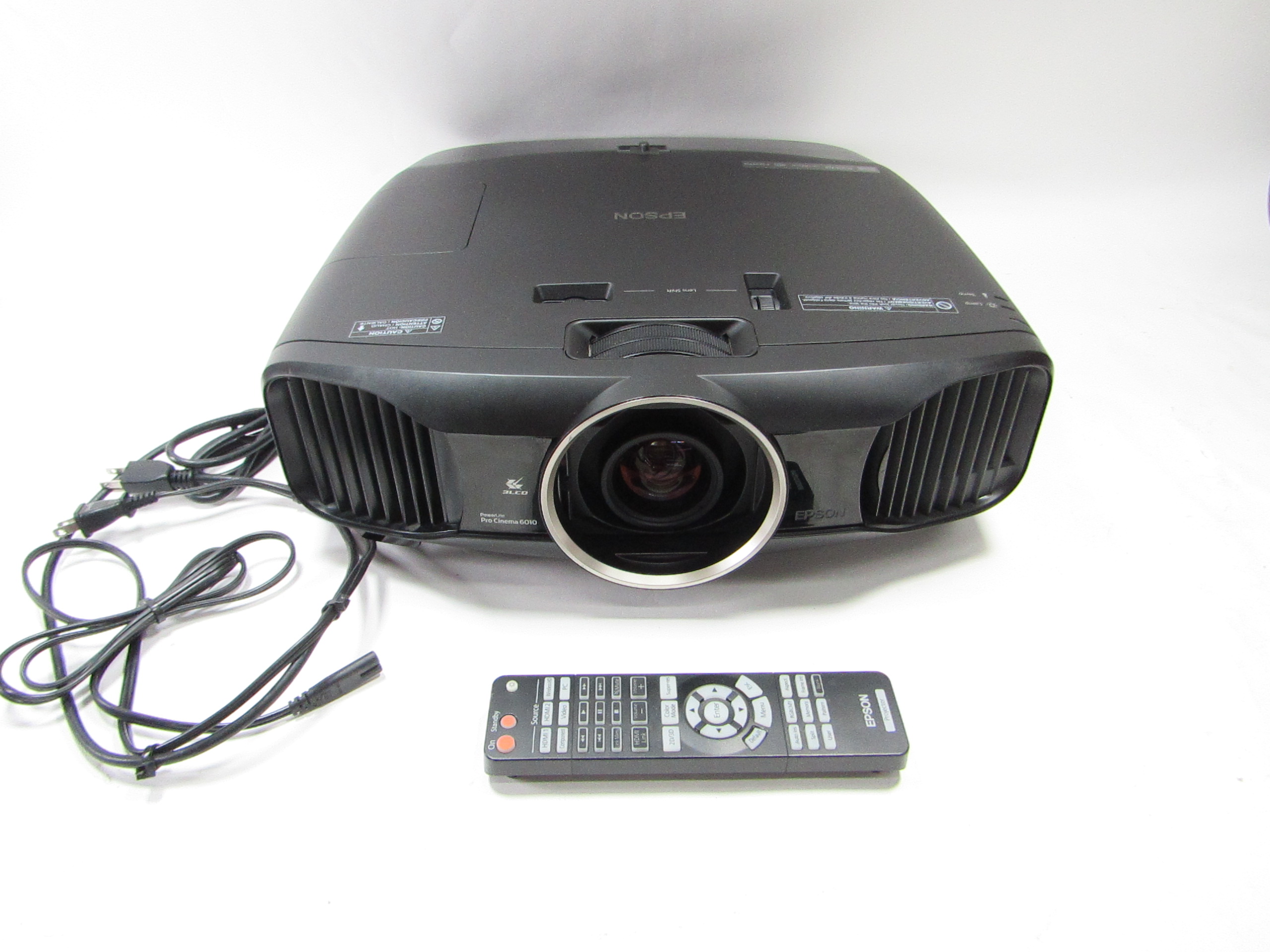 Epson H399A PowerLite Pro Cinema 6010 1080p 3LCD Projector
