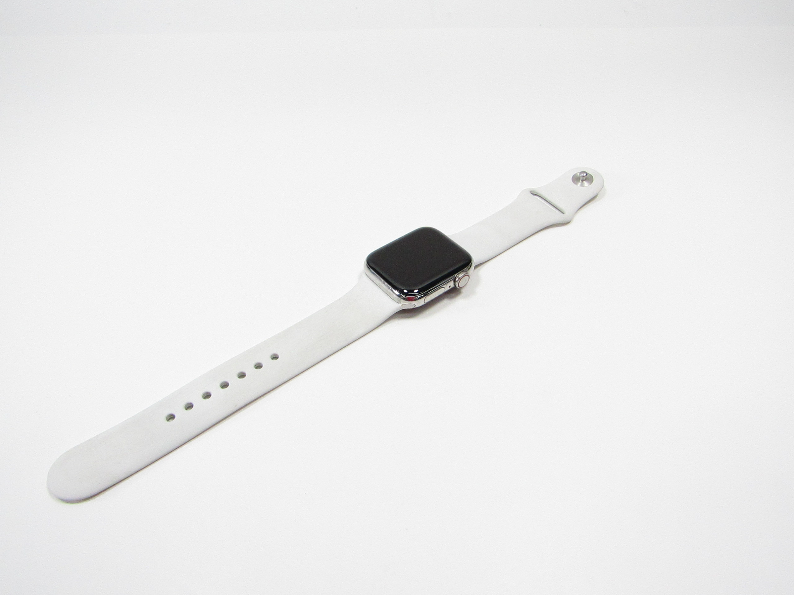 Apple Watch Series A2094 40mm Silver Case Aluminum GPS LTE
