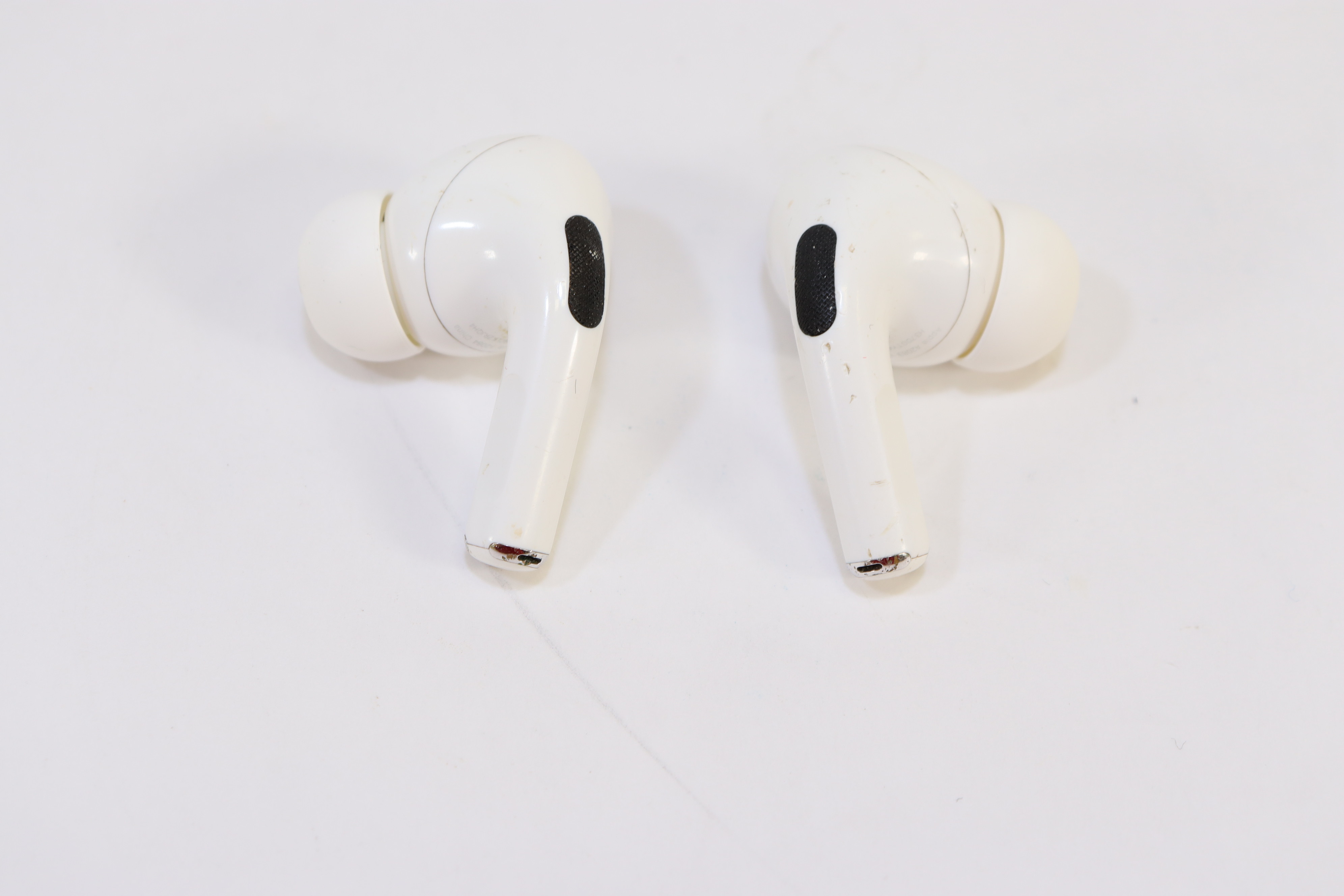 Apple Airpods Pro MWP22AM/A In-Ear Noise Cancelling Truly Wireless