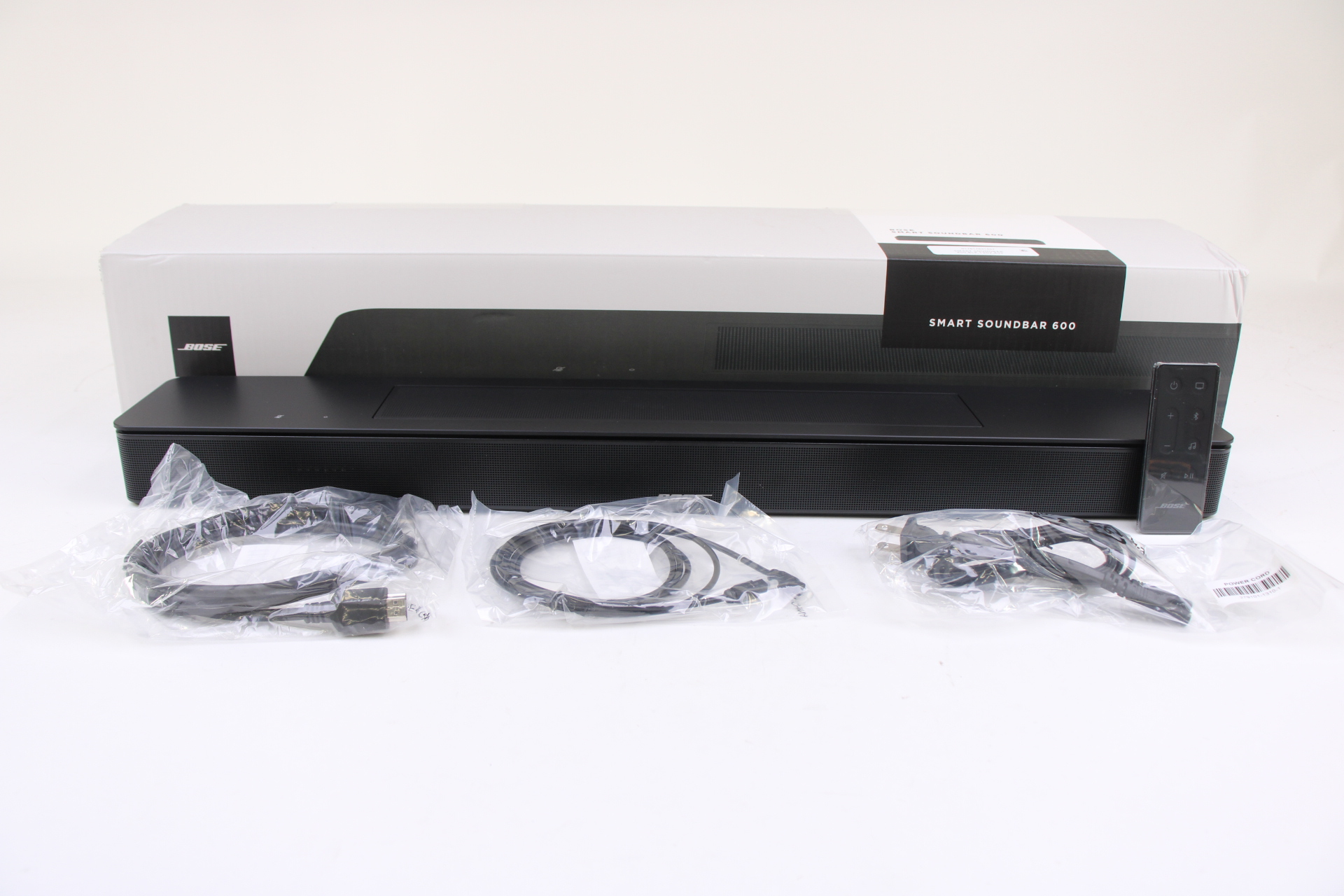 Bose Smart Soundbar 600 439269 Bluetooth and Dolby Atmos Home
