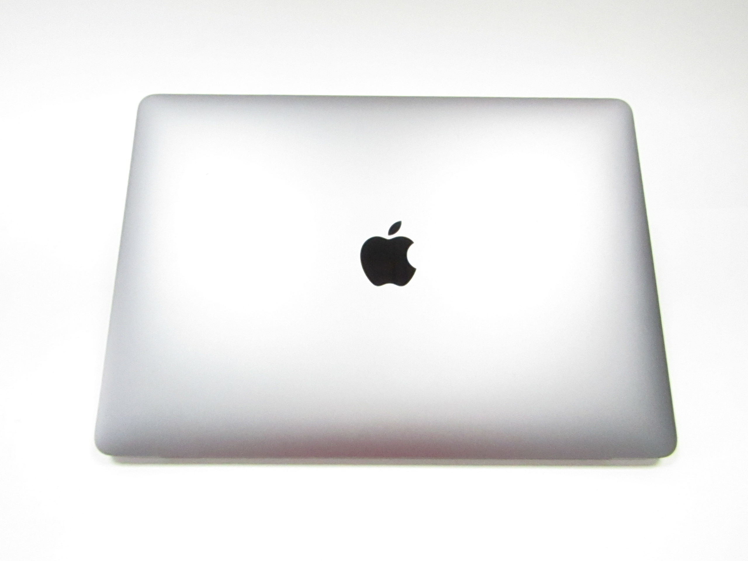 Apple MacBook Air 2020 MGN63LL/A Apple M1 3.2GHz 8GB RAM 256GB SSD