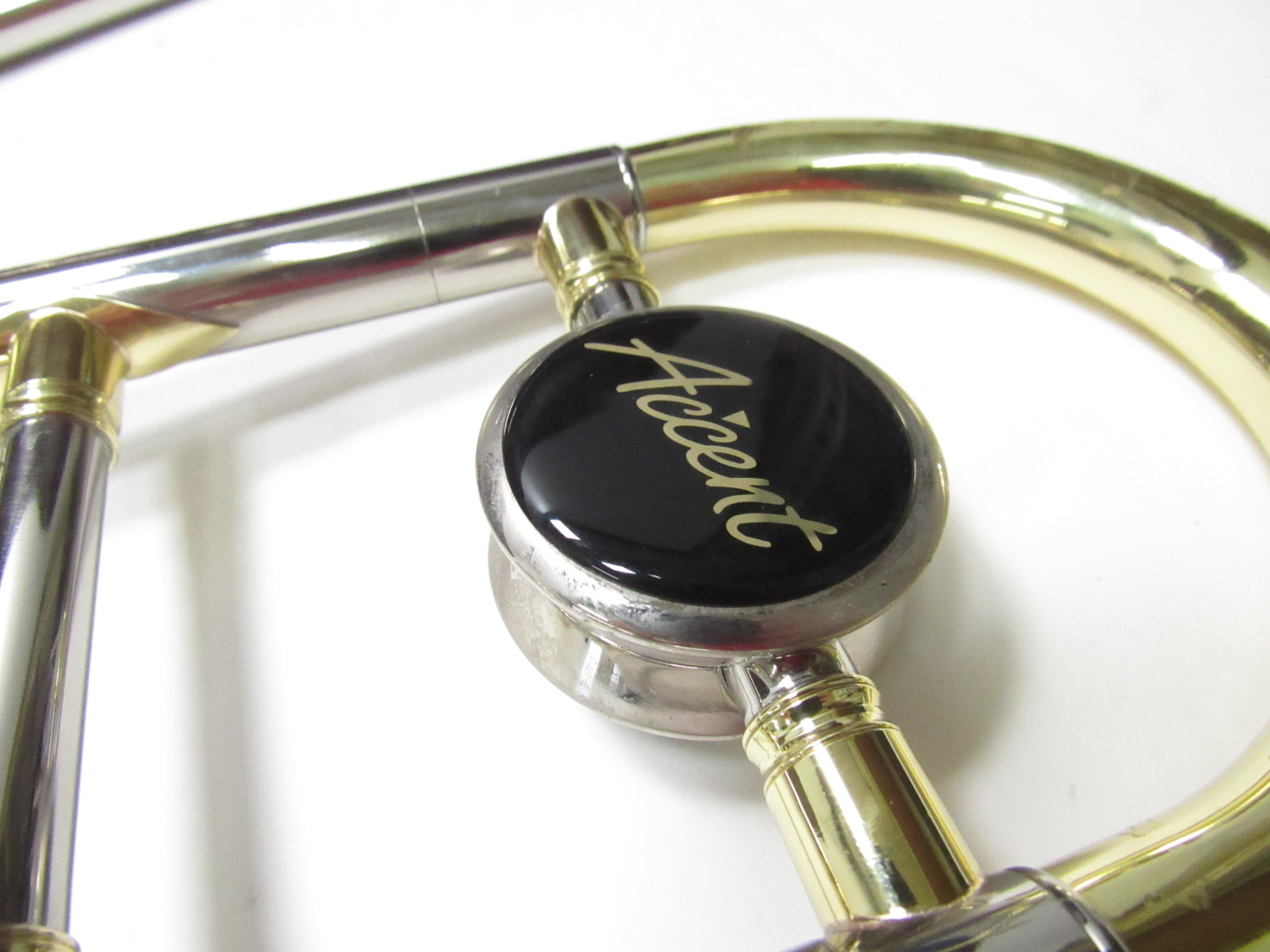 Accent TB51L Gold Toned Trombone Local Pickup Only