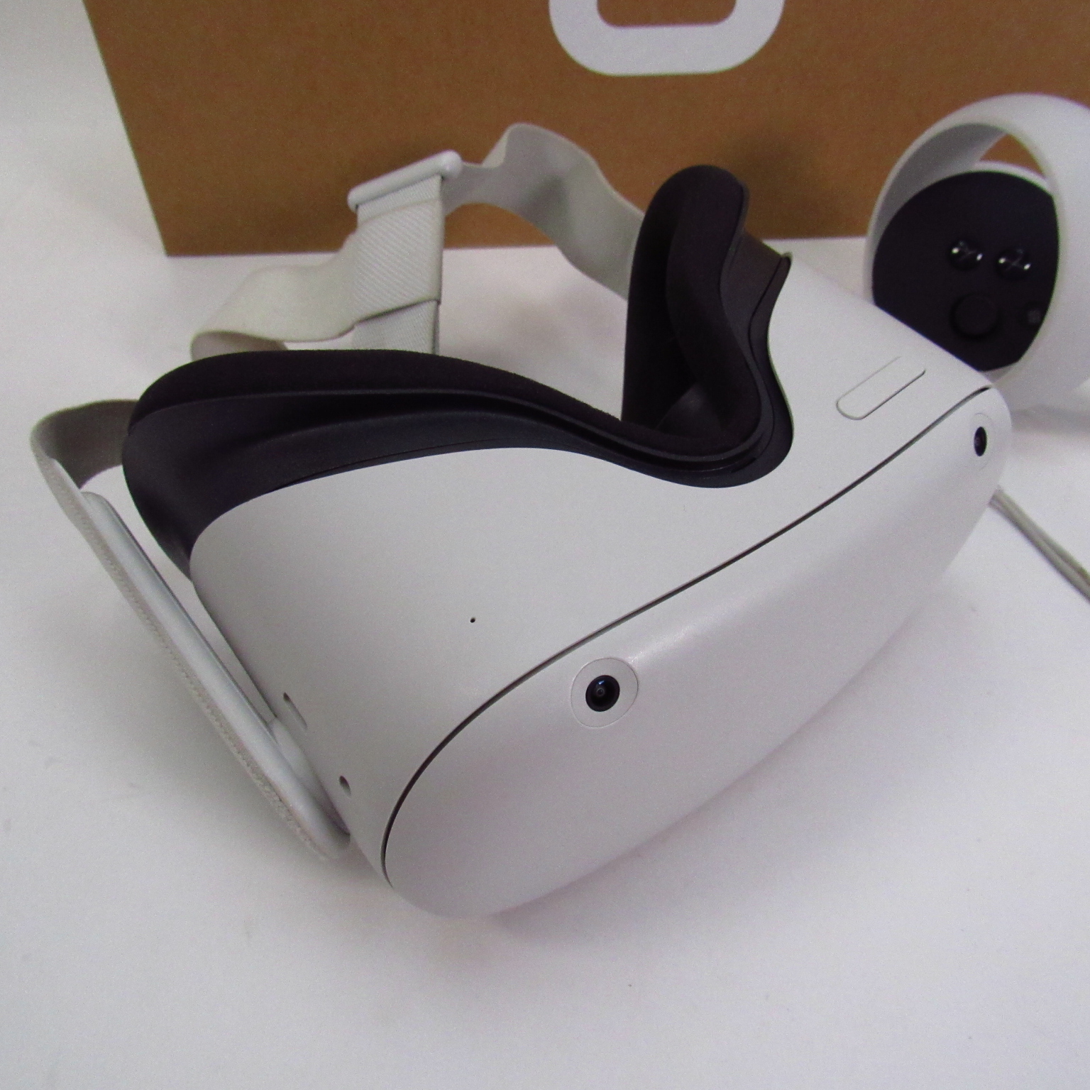 Oculus Quest 2 KW49CM 64GB Virtual Reality All-in-One Headset - 3037