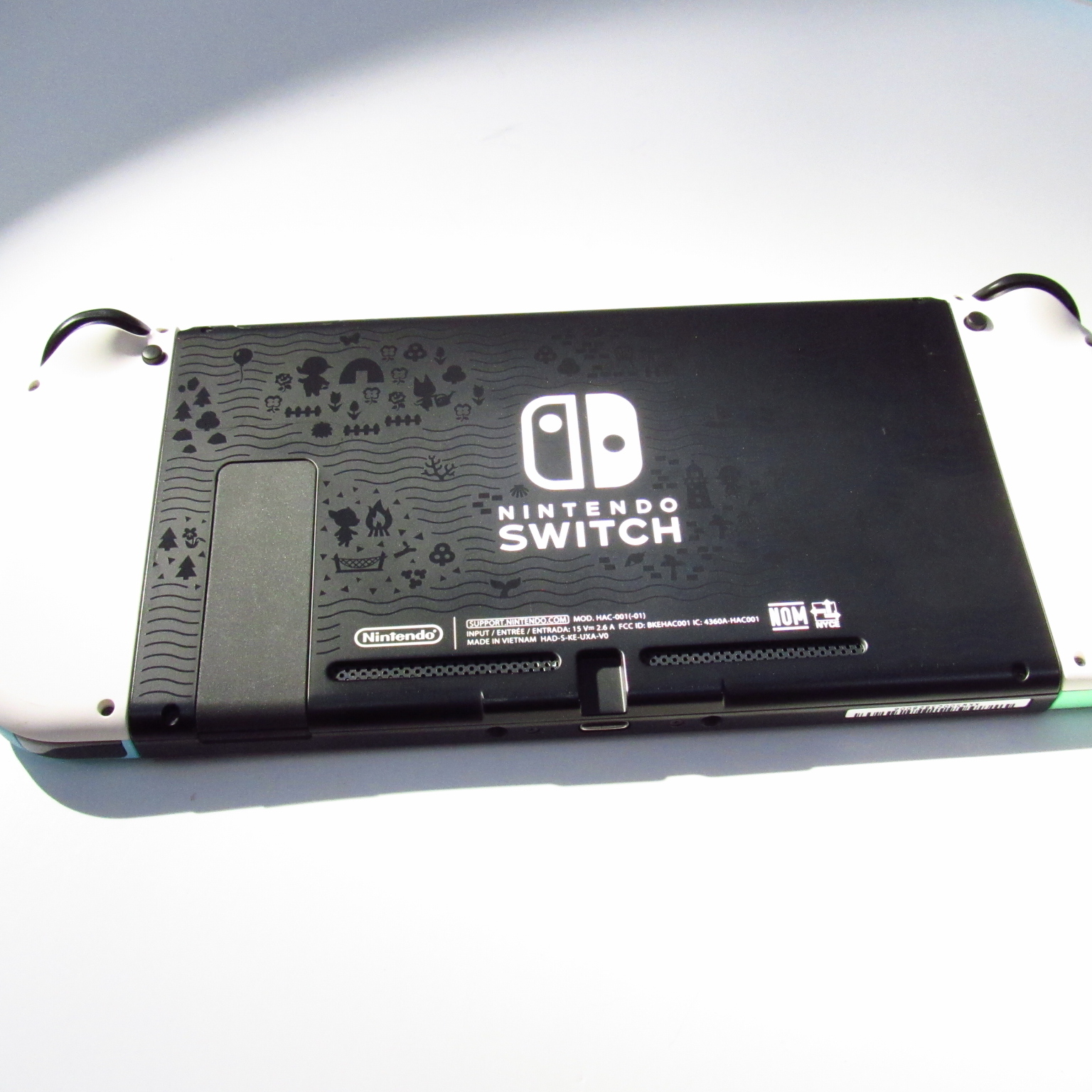 Nintendo Switch 1124-1 Nintendo Switch HAC-001(-01) Nintendo Switch HAC-001(-01) 32GB Animal Crossing Edition Game