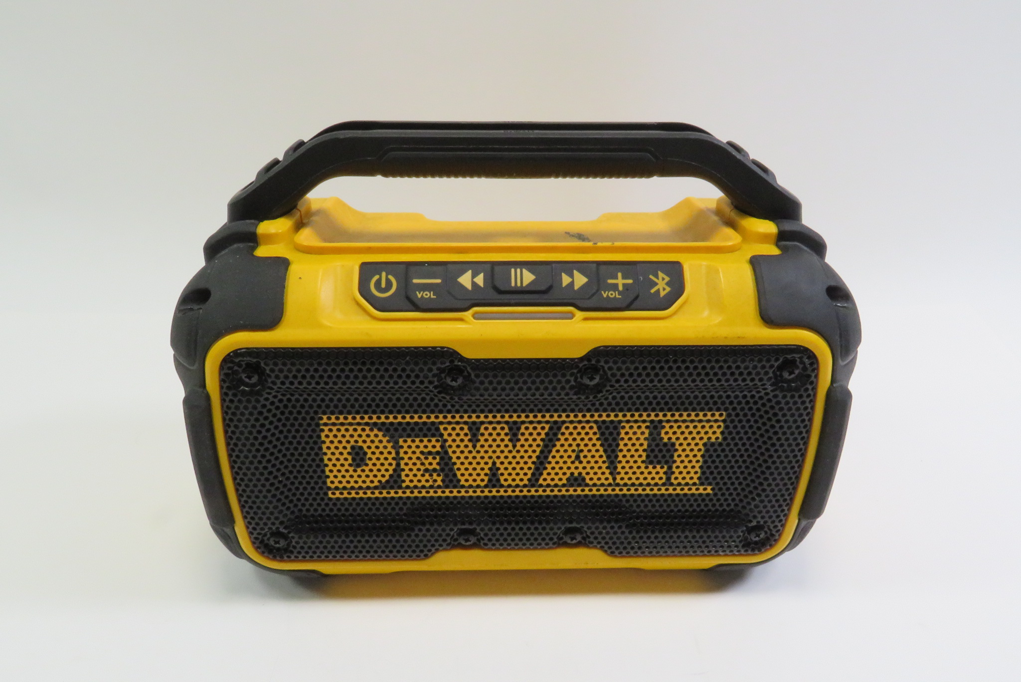 DeWalt DCR010 20-Volt MAX Lithium-Ion Cordless Bluetooth Speaker