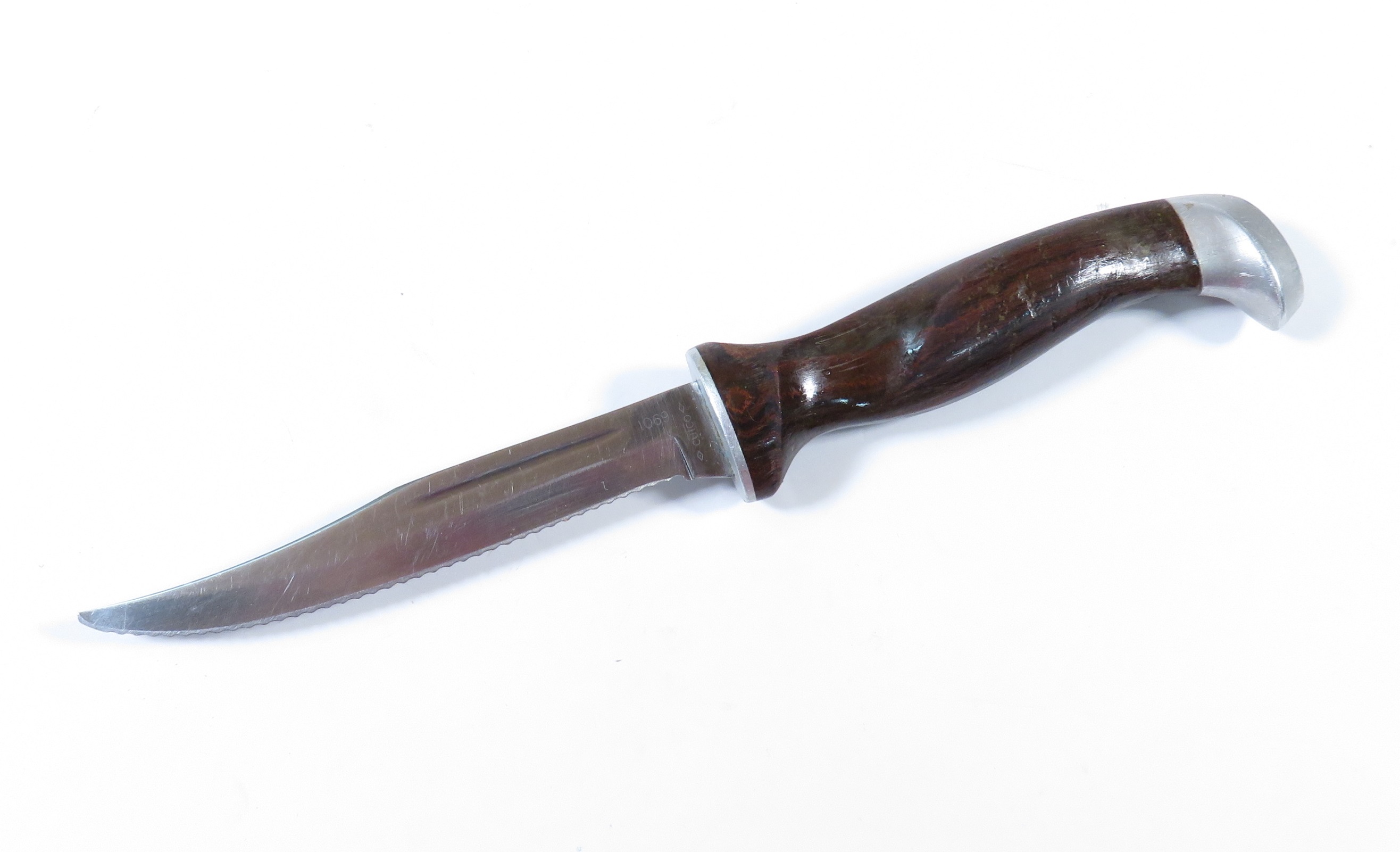 Cutco 1069 Fixed Blade Full Tang Serrated Hunting Knife