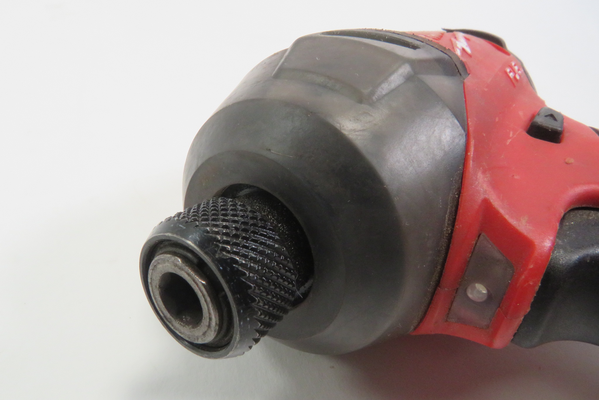Milwaukee FUEL 18V Sans Fil - Visseuse à Chocs Hex 1/4 Brushless - Neuve