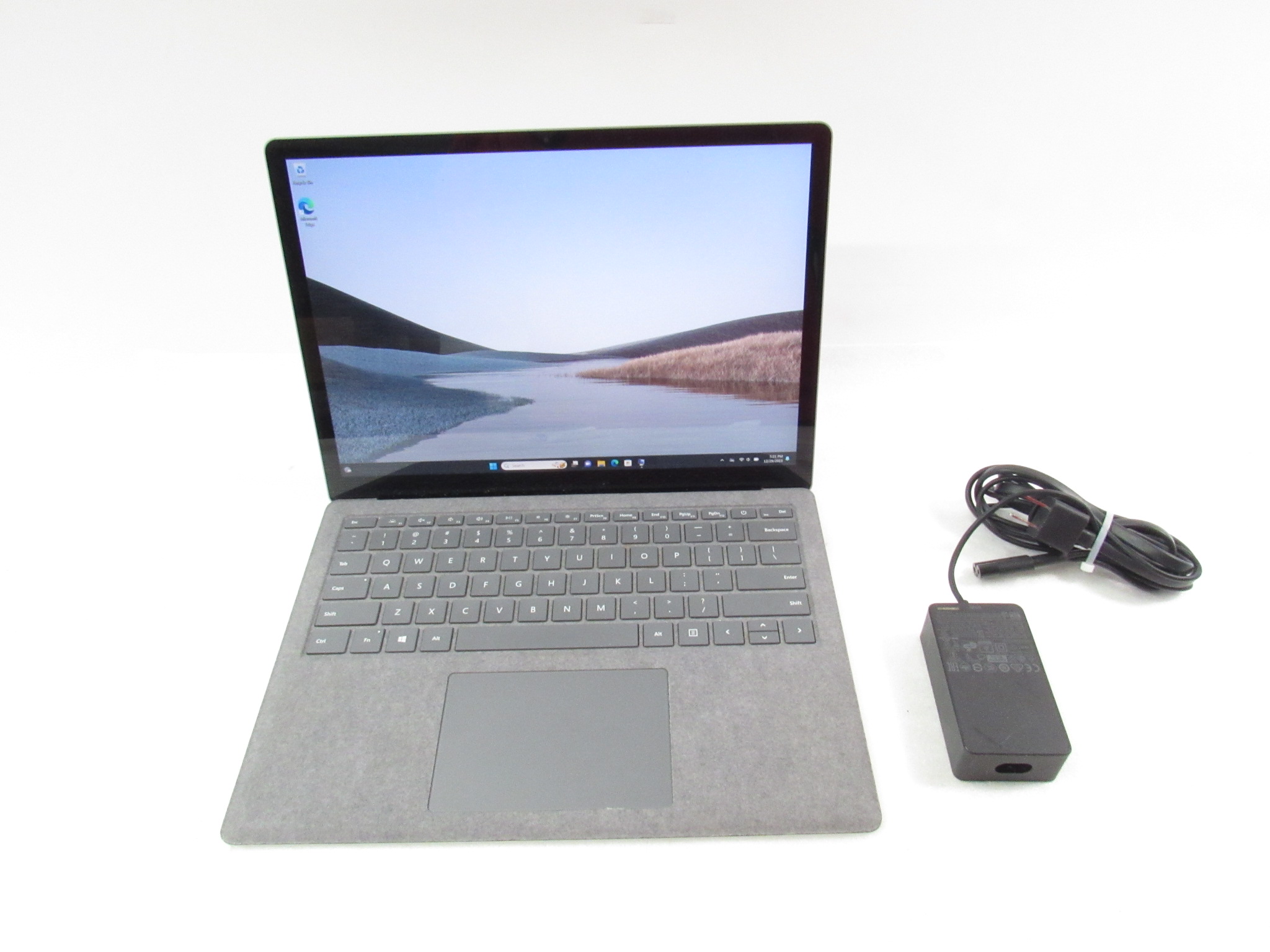 Microsoft Surface 3 1867 Intel Core i5-1035G7 1.20GHz 8GB RAM