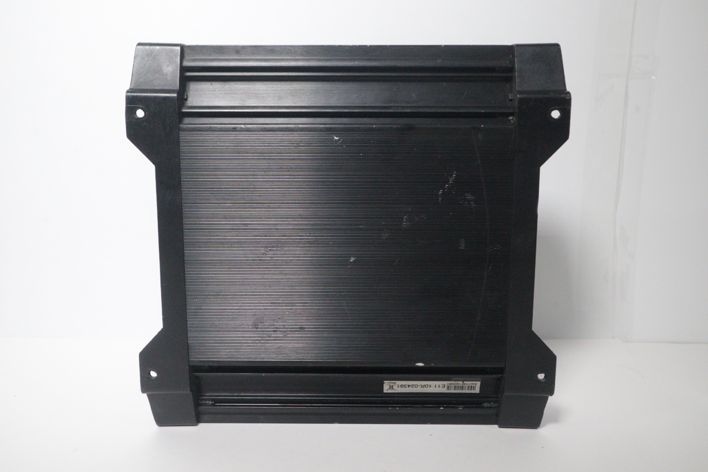 e00b67b4-88a3-4a25-81c9-